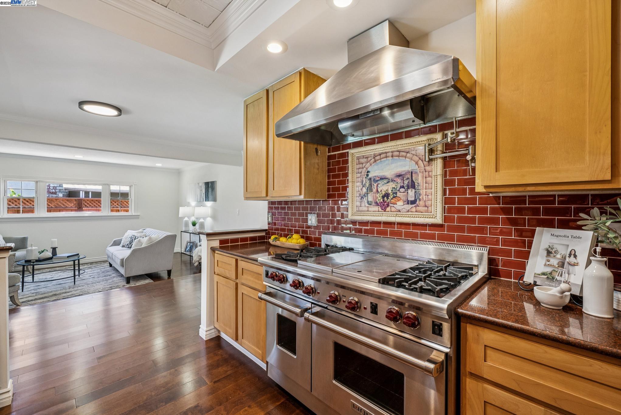 Detail Gallery Image 2 of 41 For 4661 Holland Dr, Pleasanton,  CA 94588 - 3 Beds | 2 Baths