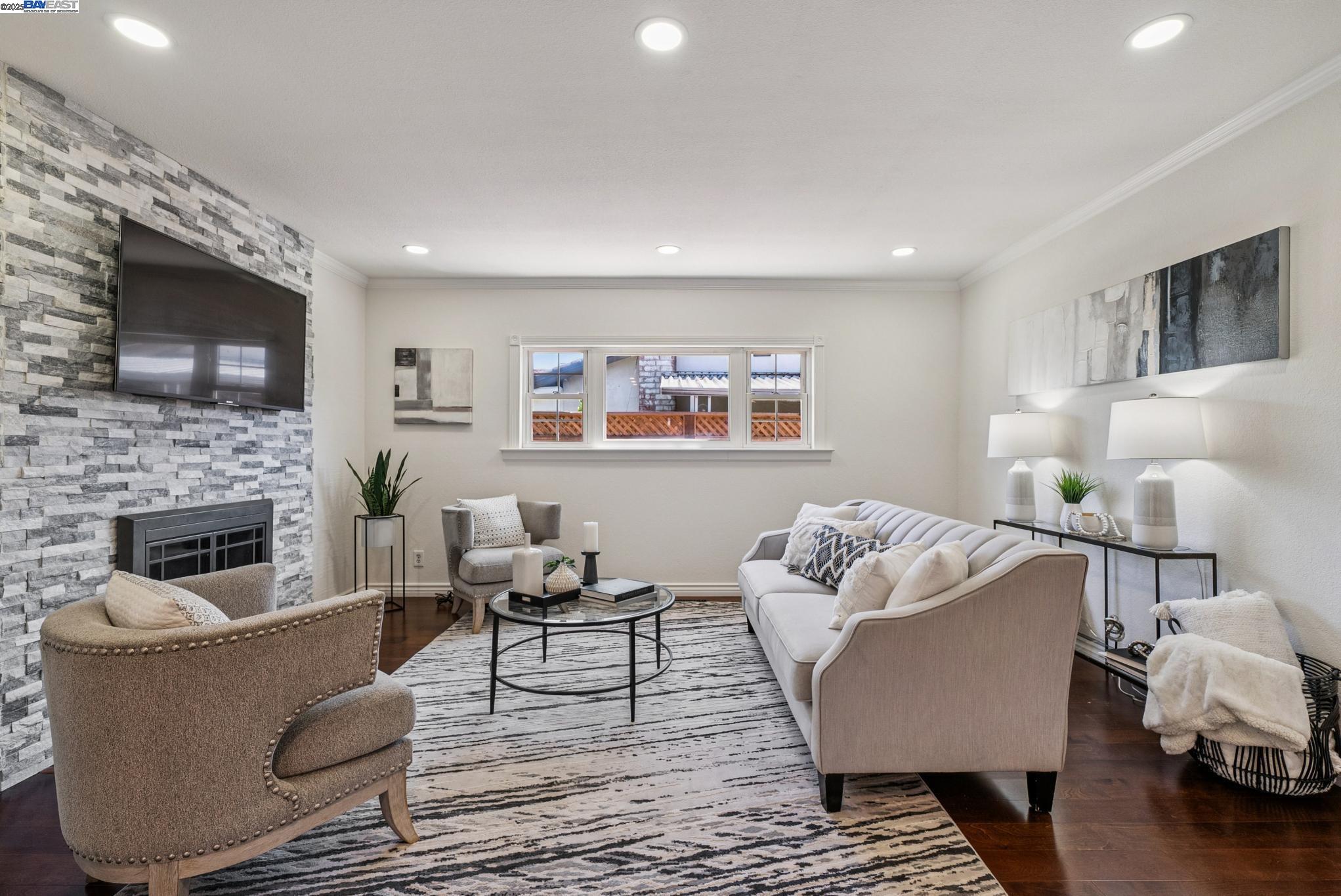 Detail Gallery Image 3 of 41 For 4661 Holland Dr, Pleasanton,  CA 94588 - 3 Beds | 2 Baths