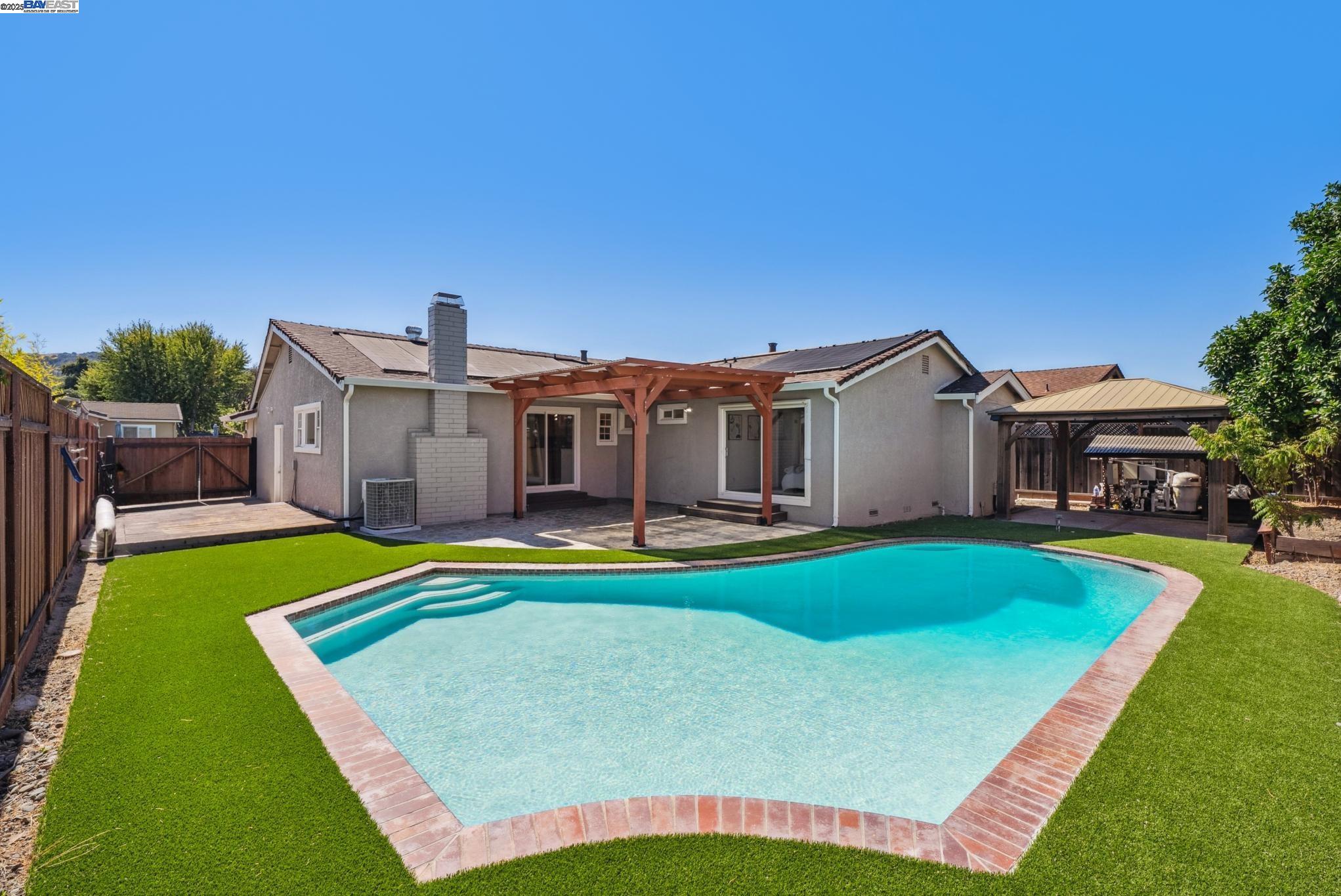 Detail Gallery Image 41 of 41 For 4661 Holland Dr, Pleasanton,  CA 94588 - 3 Beds | 2 Baths