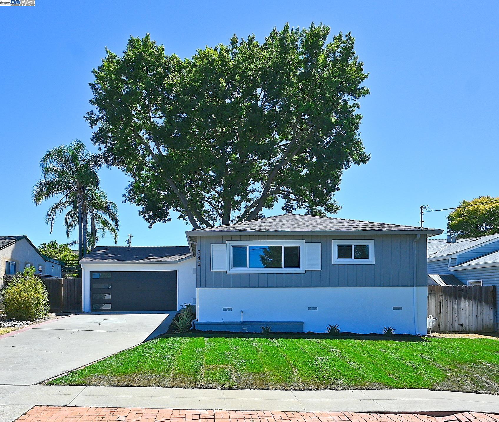 Detail Gallery Image 2 of 45 For 342 Clarke Ave, Livermore,  CA 94551 - 3 Beds | 2 Baths