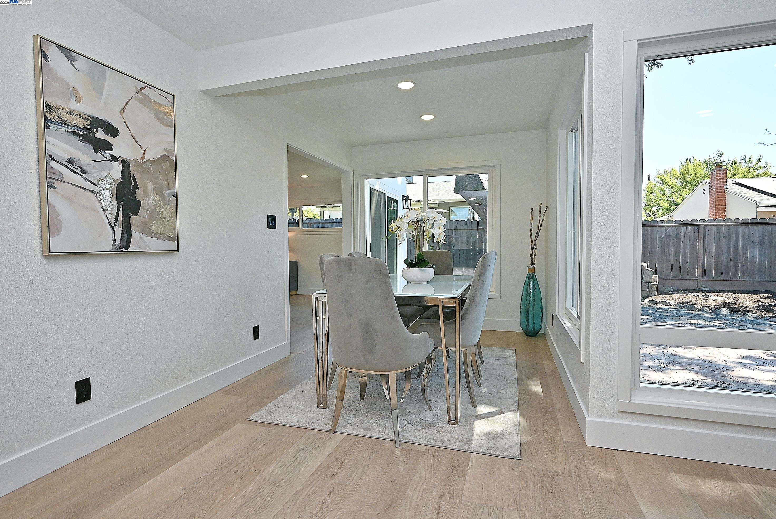 Detail Gallery Image 19 of 45 For 342 Clarke Ave, Livermore,  CA 94551 - 3 Beds | 2 Baths