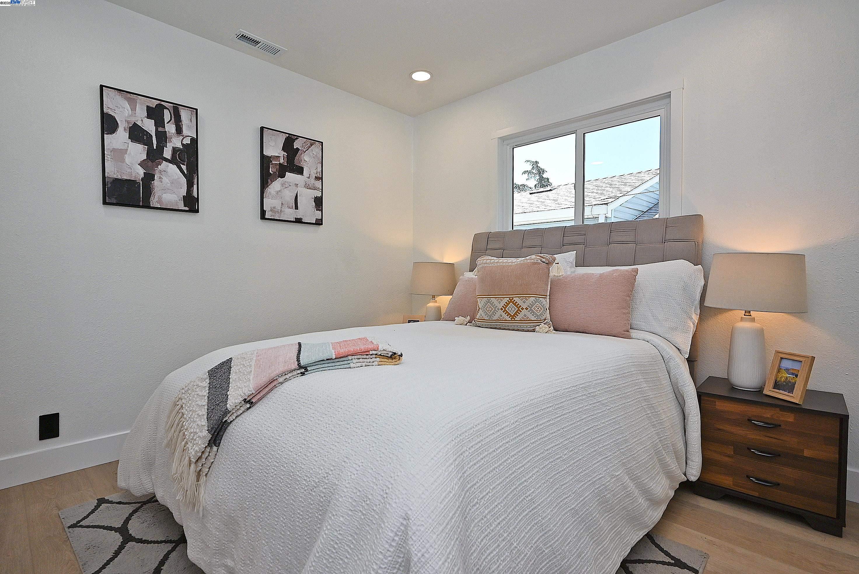 Detail Gallery Image 27 of 45 For 342 Clarke Ave, Livermore,  CA 94551 - 3 Beds | 2 Baths