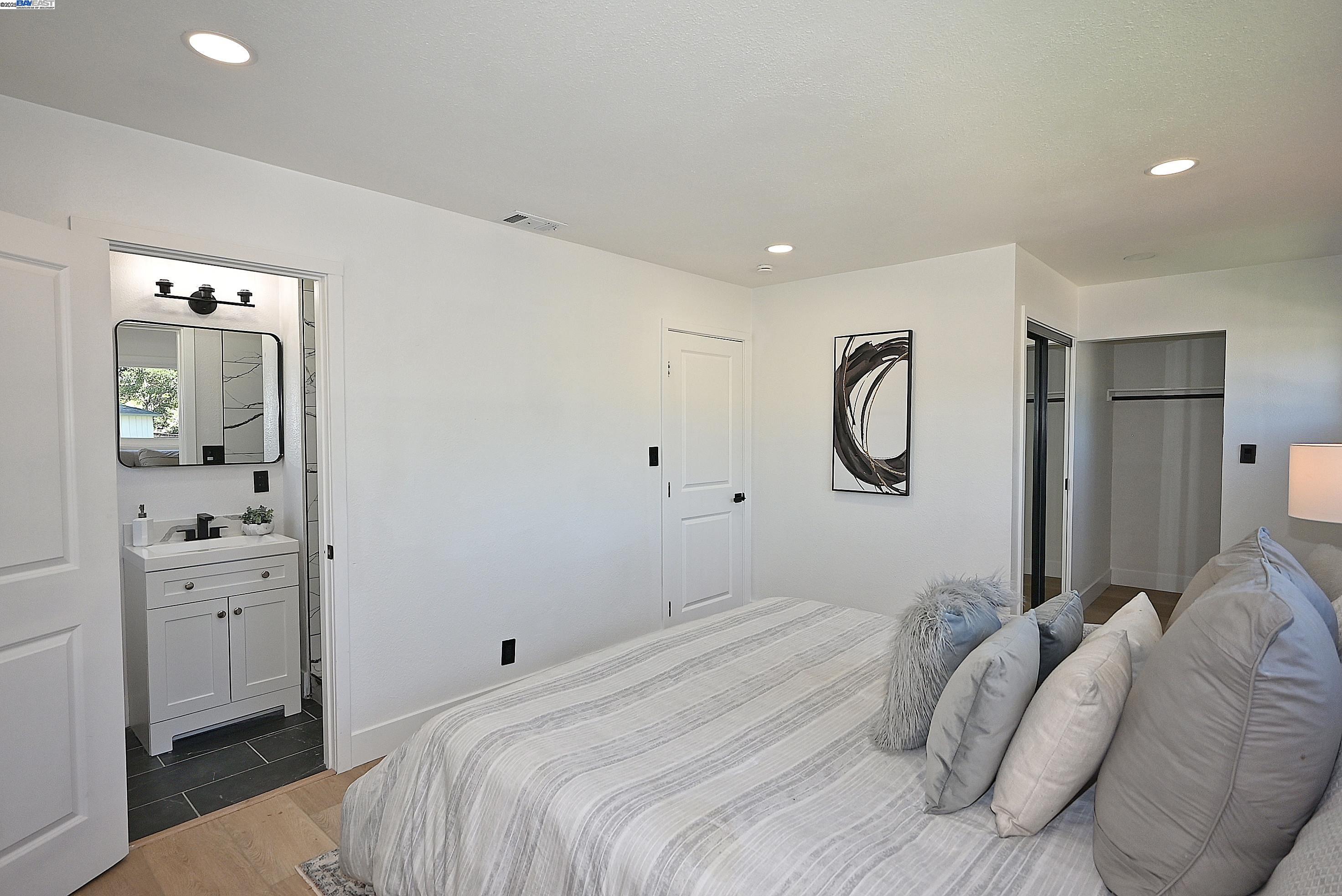 Detail Gallery Image 31 of 45 For 342 Clarke Ave, Livermore,  CA 94551 - 3 Beds | 2 Baths
