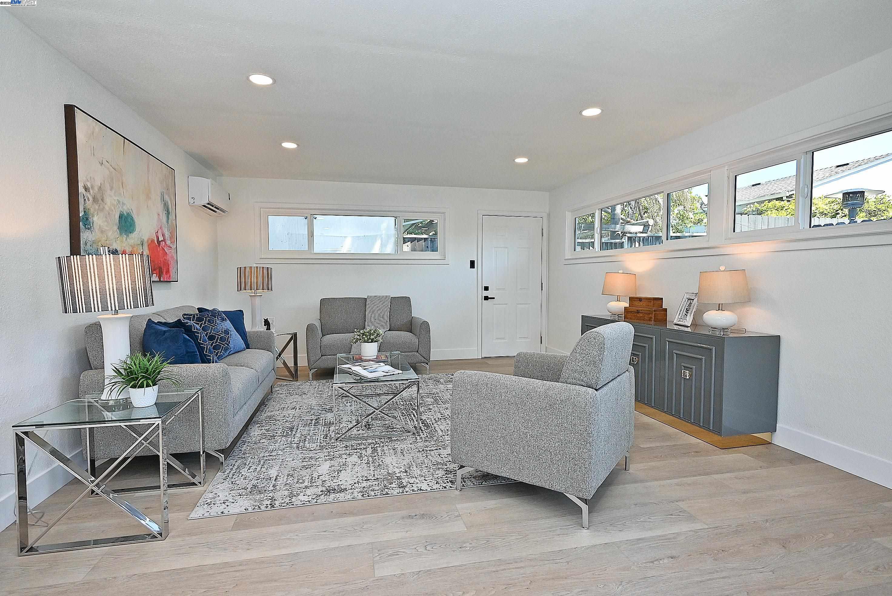 Detail Gallery Image 9 of 45 For 342 Clarke Ave, Livermore,  CA 94551 - 3 Beds | 2 Baths
