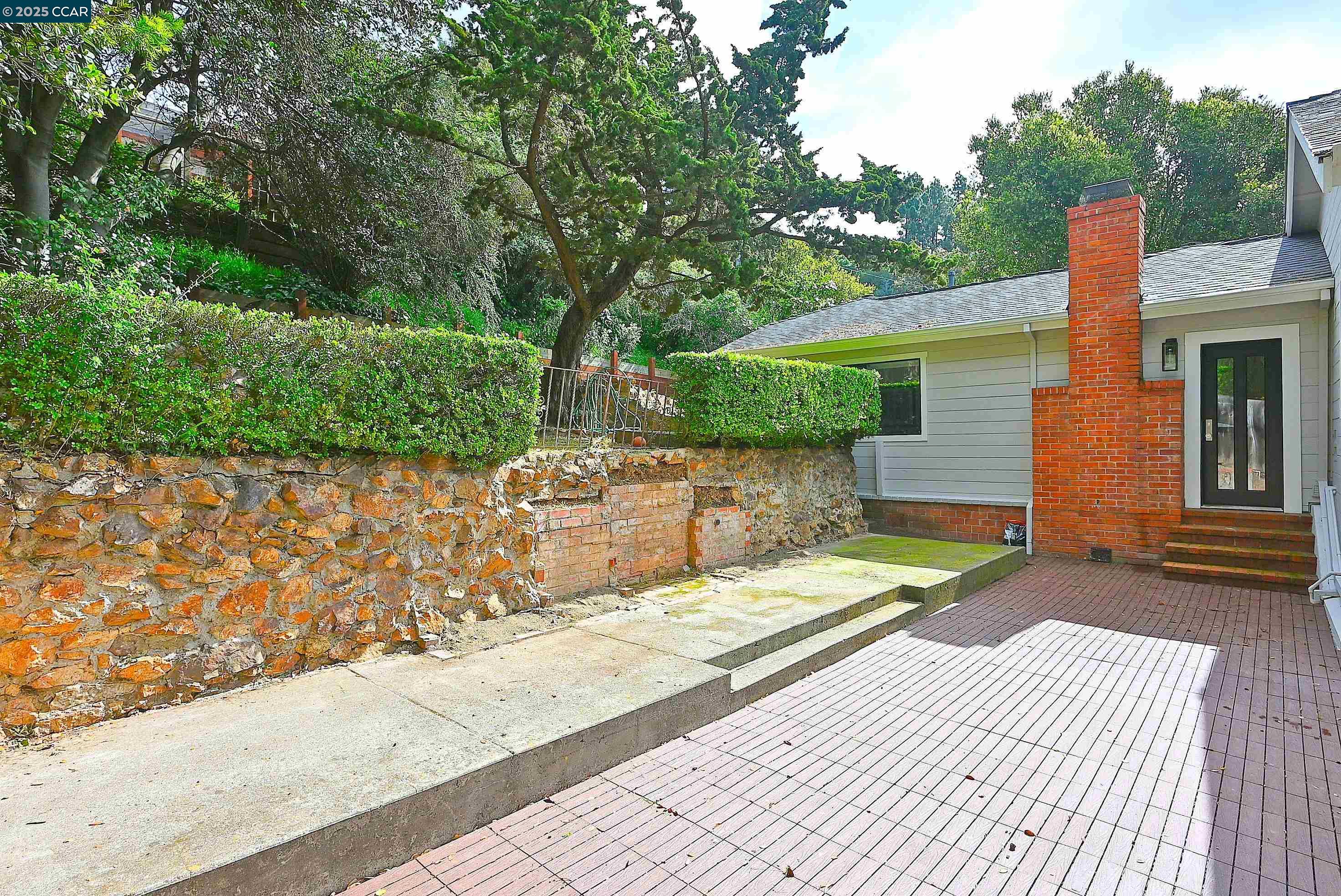Detail Gallery Image 38 of 50 For 7548 Altura Place, Oakland,  CA 94605 - 3 Beds | 3 Baths