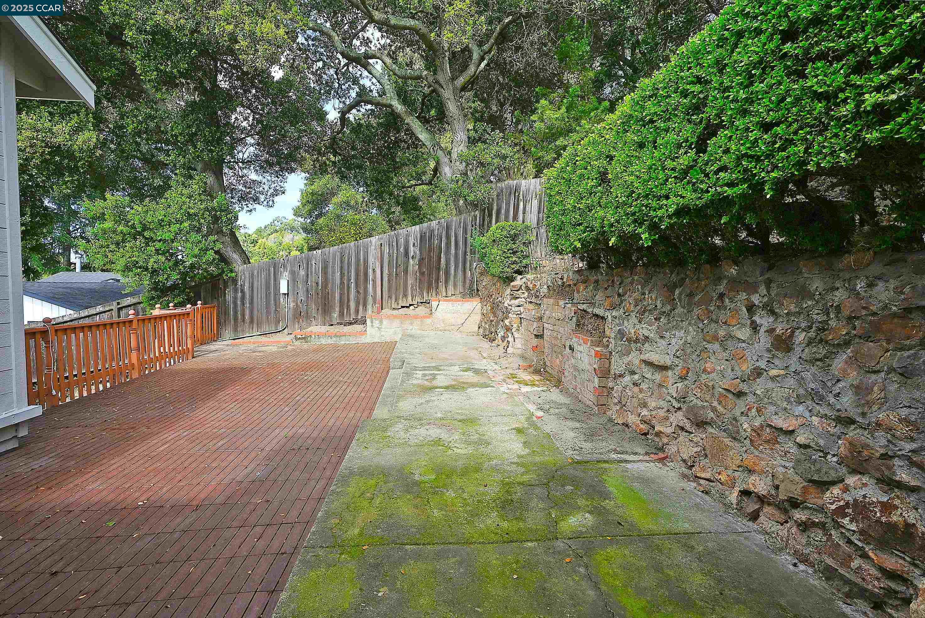 Detail Gallery Image 39 of 50 For 7548 Altura Place, Oakland,  CA 94605 - 3 Beds | 3 Baths