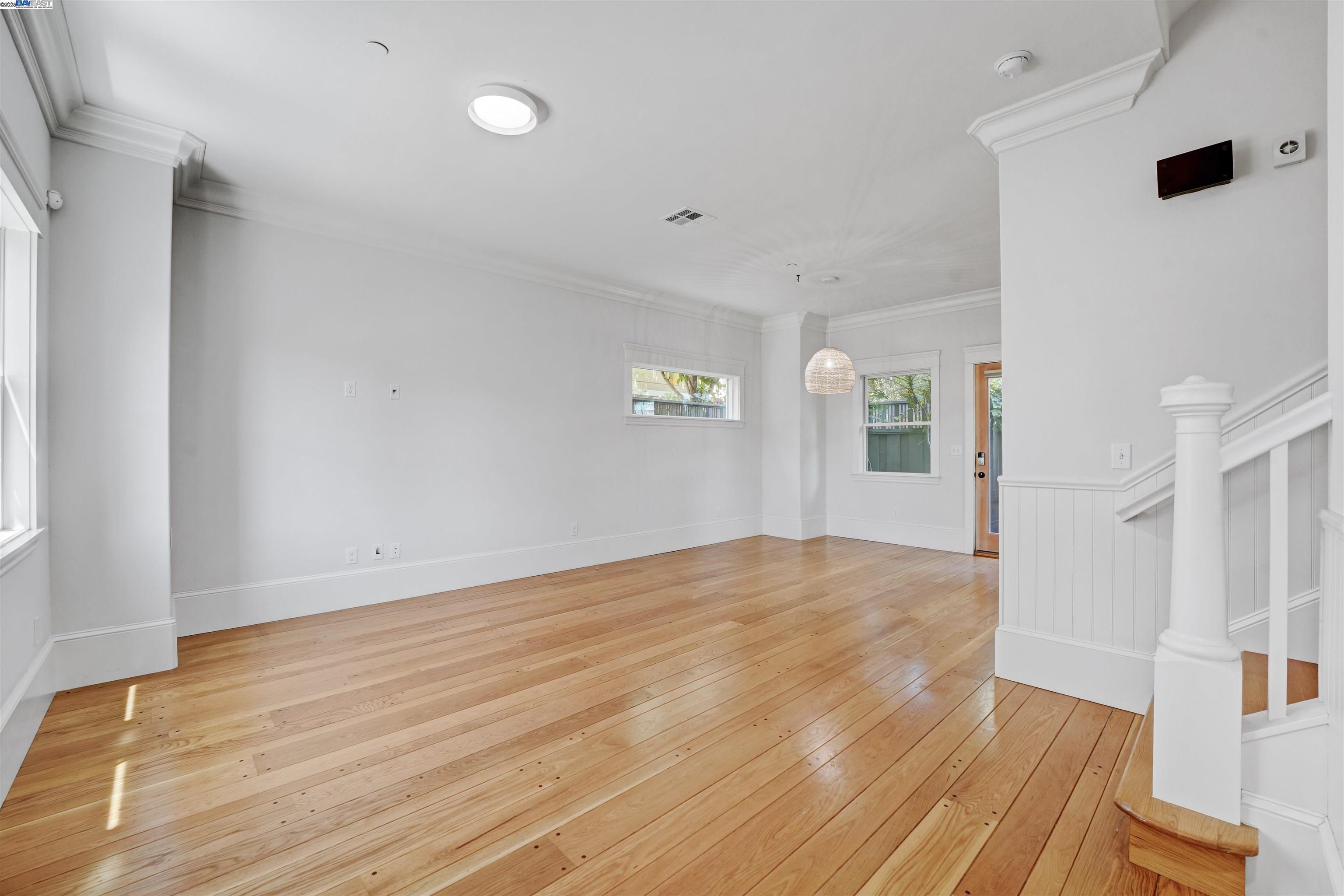 Photo #7: 41107216 Listing: Photo #7