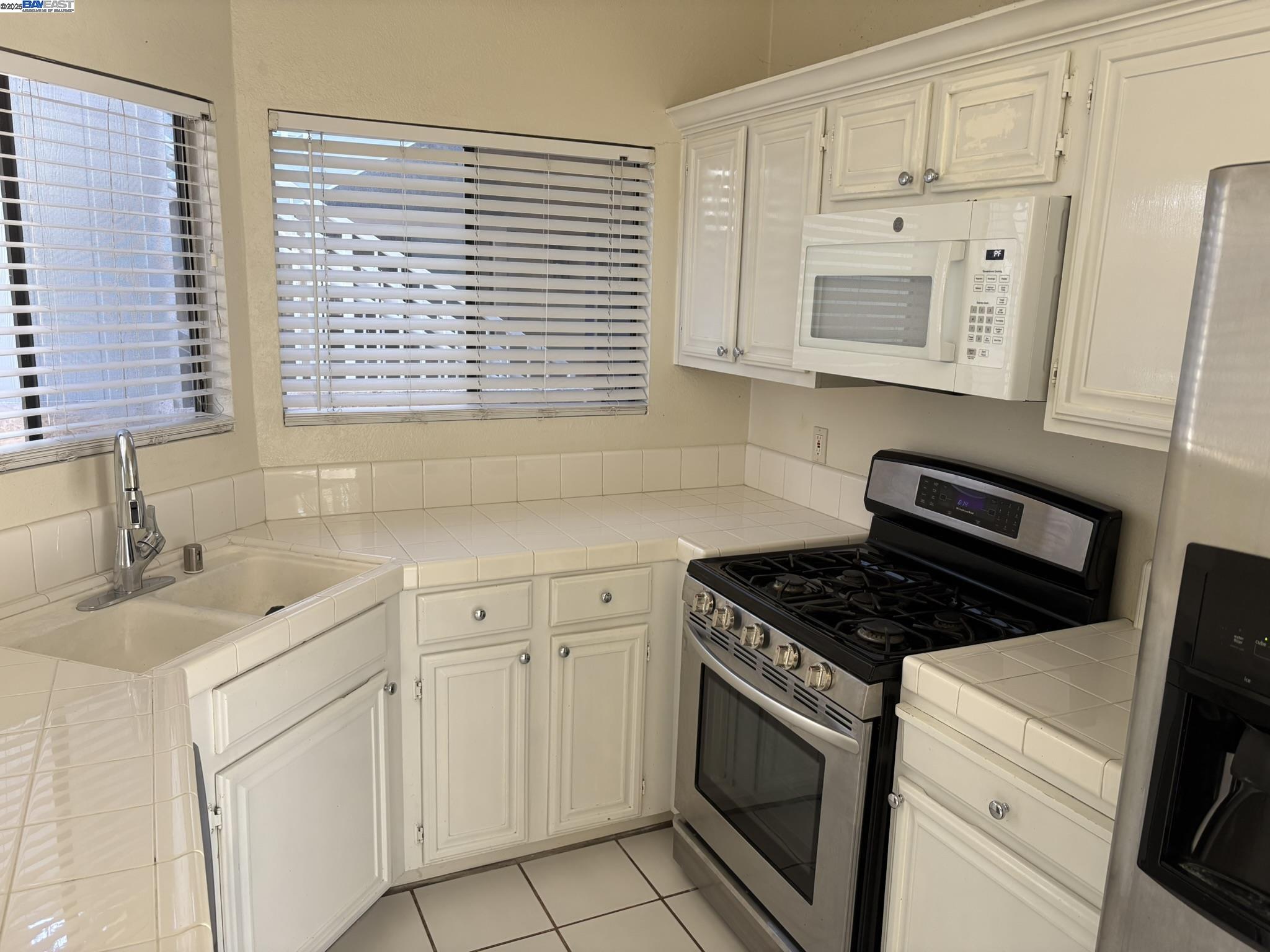 Photo #5: 41107220 Listing 