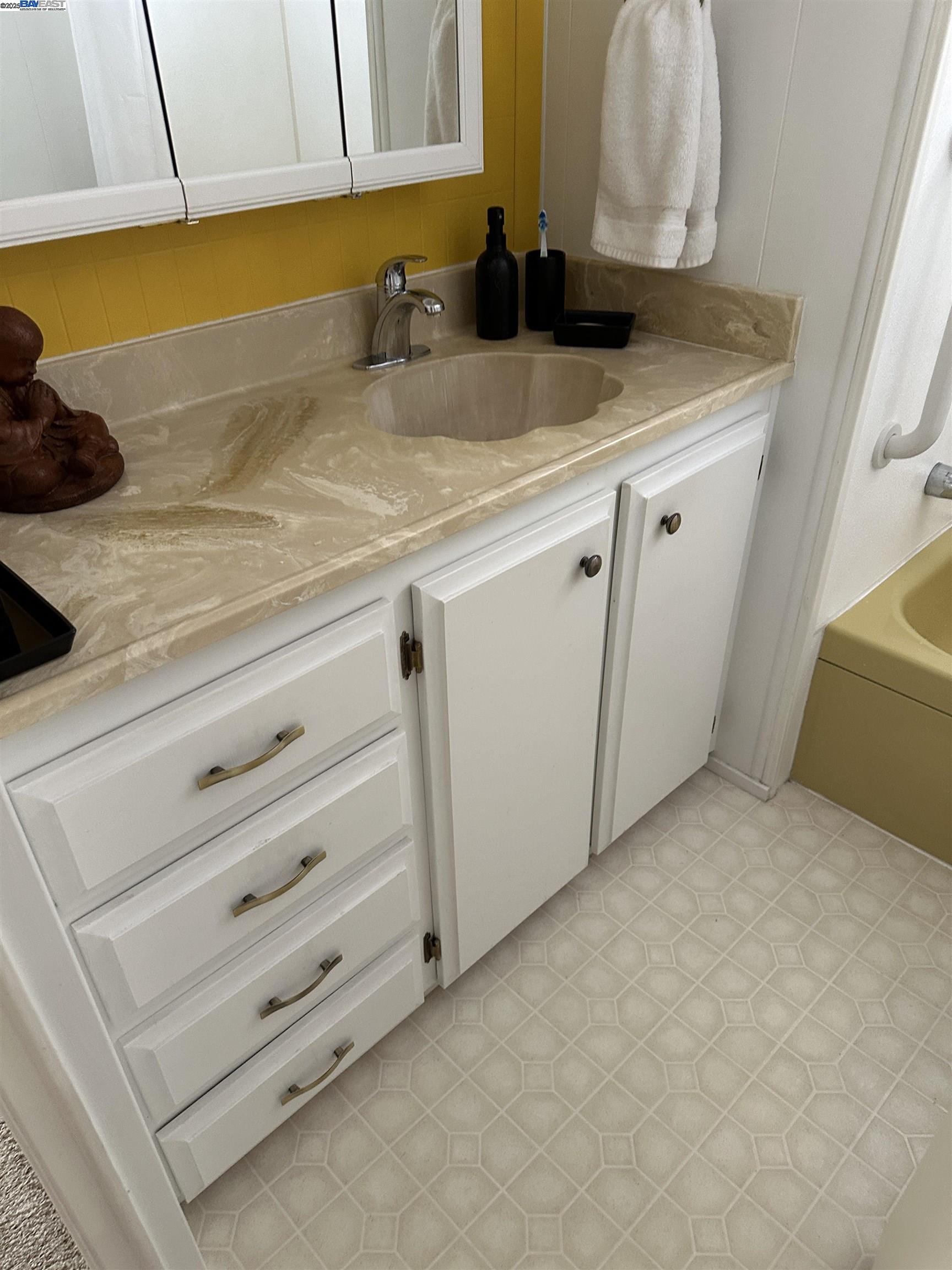 Detail Gallery Image 23 of 42 For 711 Old Canyon Rd. #154,  Fremont,  CA 94538 - 2 Beds | 2 Baths