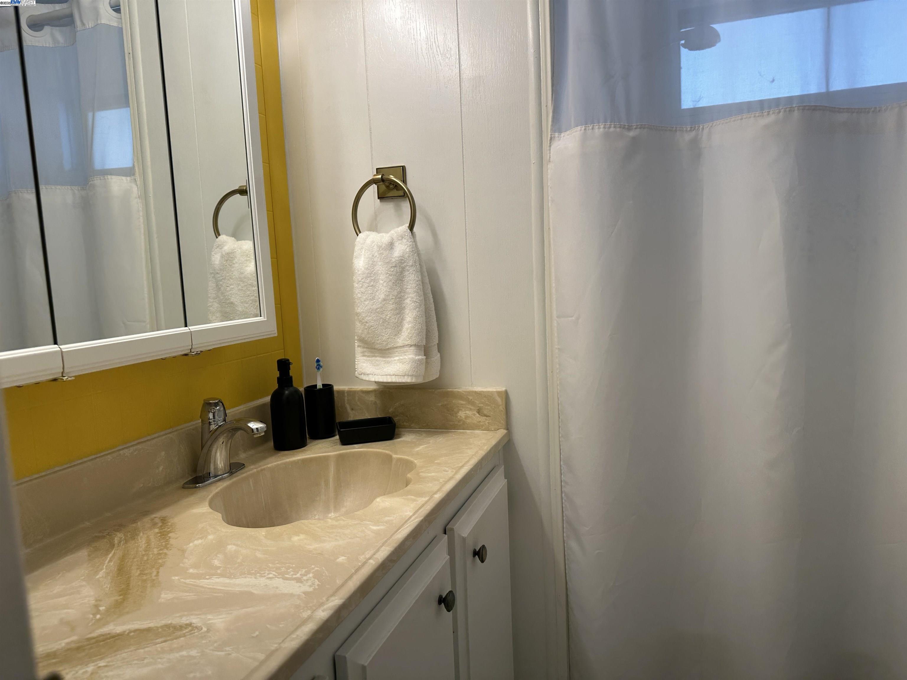 Detail Gallery Image 25 of 42 For 711 Old Canyon Rd. #154,  Fremont,  CA 94538 - 2 Beds | 2 Baths