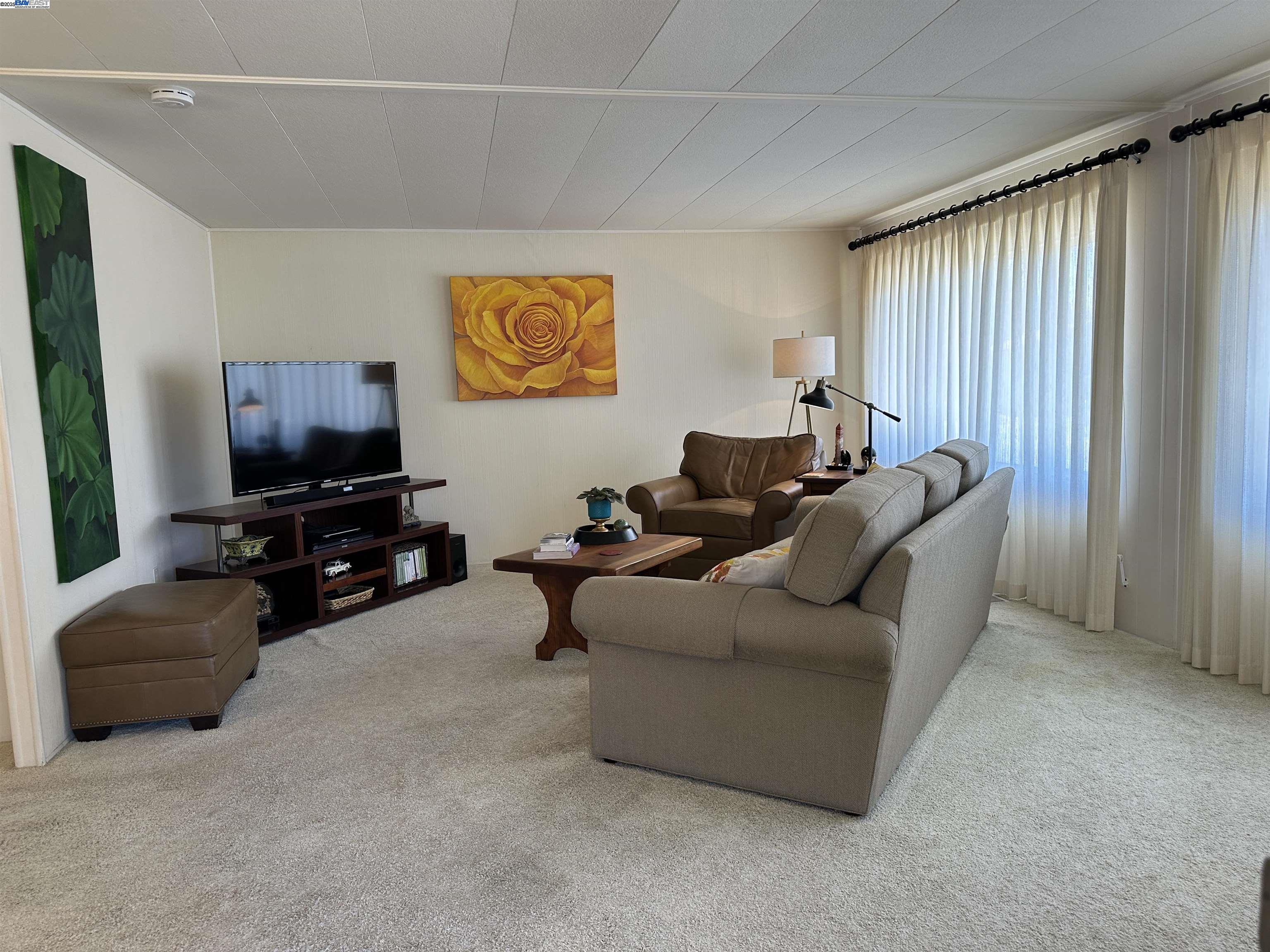 Detail Gallery Image 4 of 42 For 711 Old Canyon Rd. #154,  Fremont,  CA 94538 - 2 Beds | 2 Baths