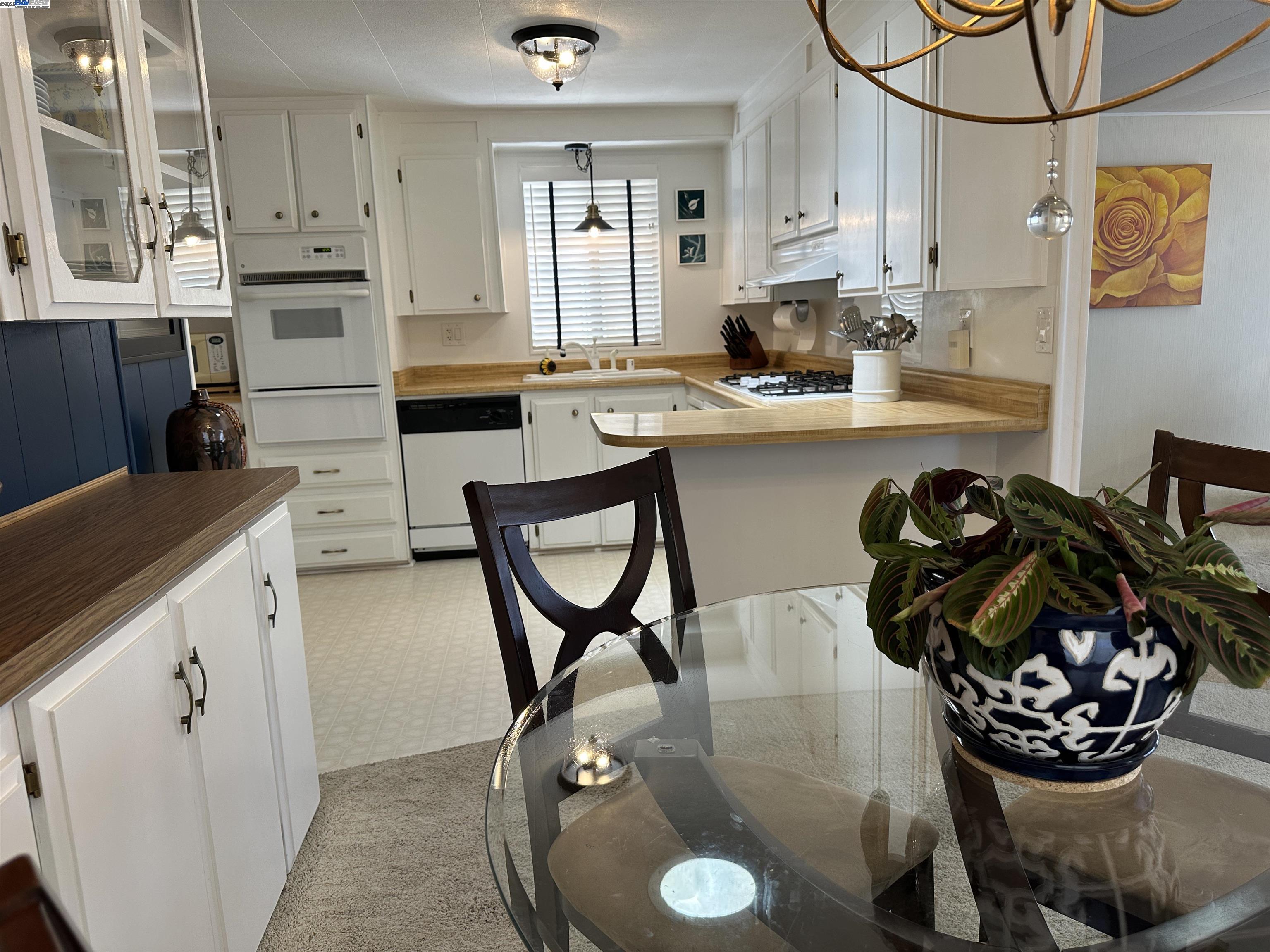 Detail Gallery Image 9 of 42 For 711 Old Canyon Rd. #154,  Fremont,  CA 94538 - 2 Beds | 2 Baths