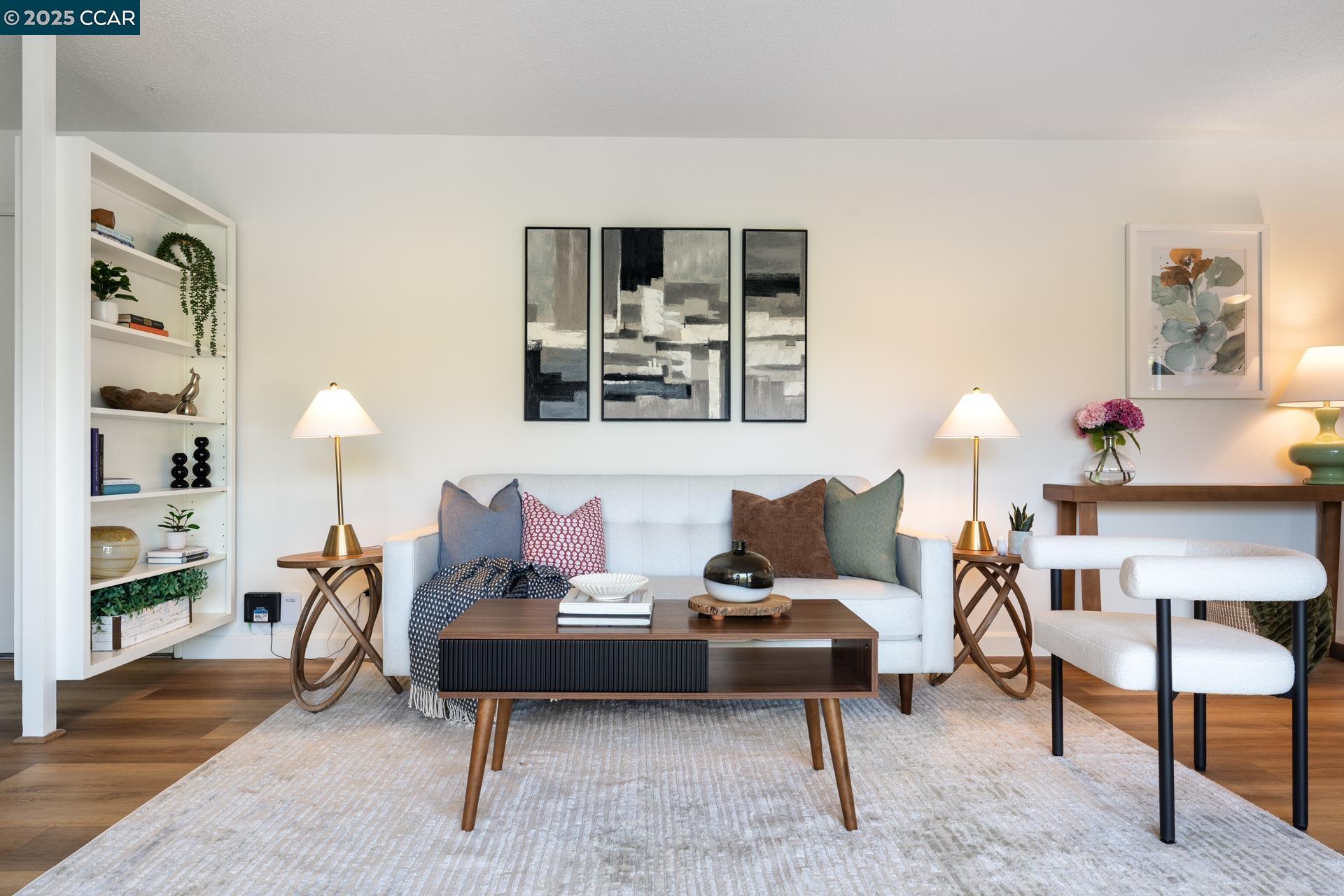 Detail Gallery Image 6 of 29 For 10 Moss Ave #34,  Oakland,  CA 94610 - 2 Beds | 2 Baths