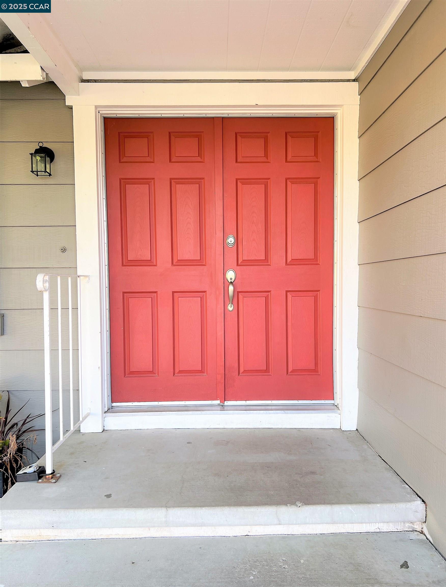 Detail Gallery Image 2 of 21 For 3325 G St, Antioch,  CA 94509 - 4 Beds | 2 Baths
