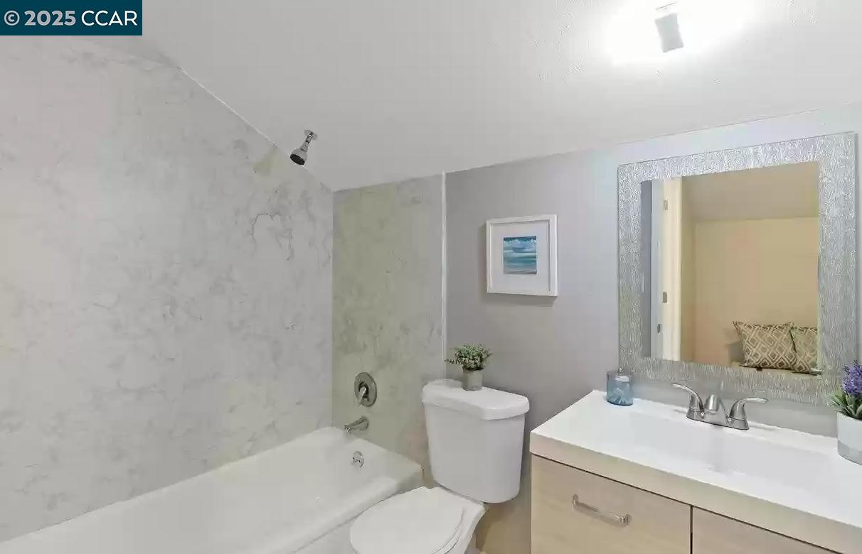 Detail Gallery Image 18 of 21 For 3325 G St, Antioch,  CA 94509 - 4 Beds | 2 Baths