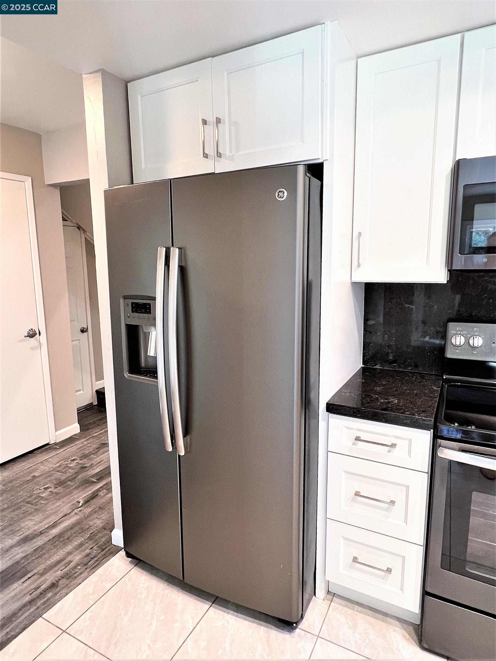 Detail Gallery Image 8 of 21 For 3325 G St, Antioch,  CA 94509 - 4 Beds | 2 Baths