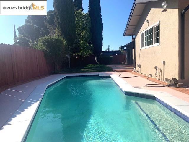 Detail Gallery Image 24 of 27 For 901 Helix Dr, Concord,  CA 94518 - 4 Beds | 2 Baths