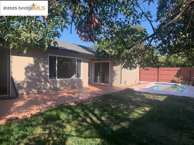 Detail Gallery Image 26 of 27 For 901 Helix Dr, Concord,  CA 94518 - 4 Beds | 2 Baths