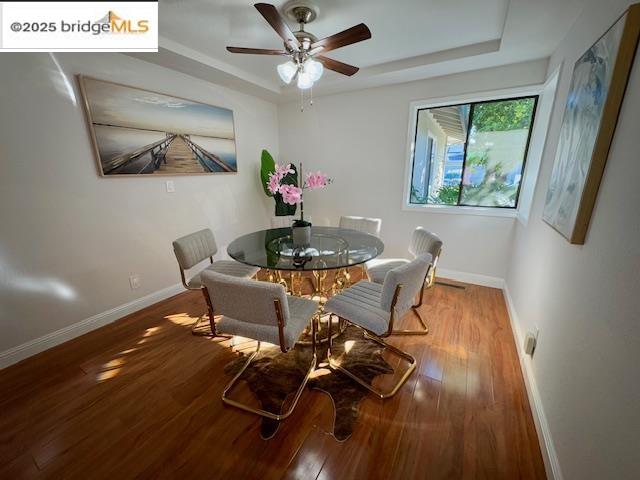 Detail Gallery Image 8 of 27 For 901 Helix Dr, Concord,  CA 94518 - 4 Beds | 2 Baths
