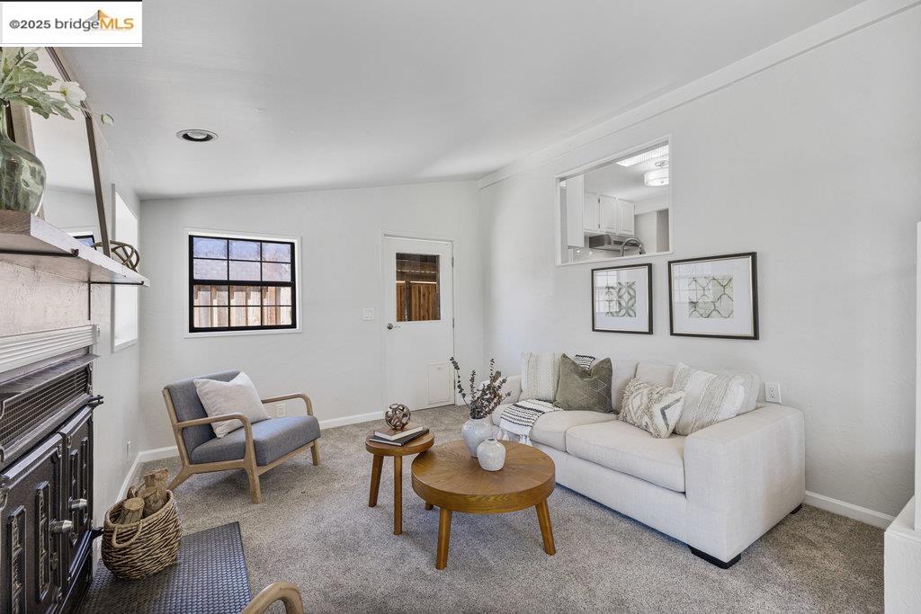 Detail Gallery Image 23 of 58 For 615 Manuel Dr, Novato,  CA 94945 - 4 Beds | 2 Baths