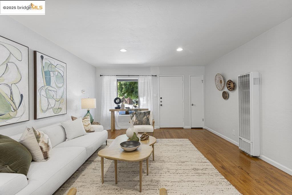 Detail Gallery Image 9 of 58 For 615 Manuel Dr, Novato,  CA 94945 - 4 Beds | 2 Baths
