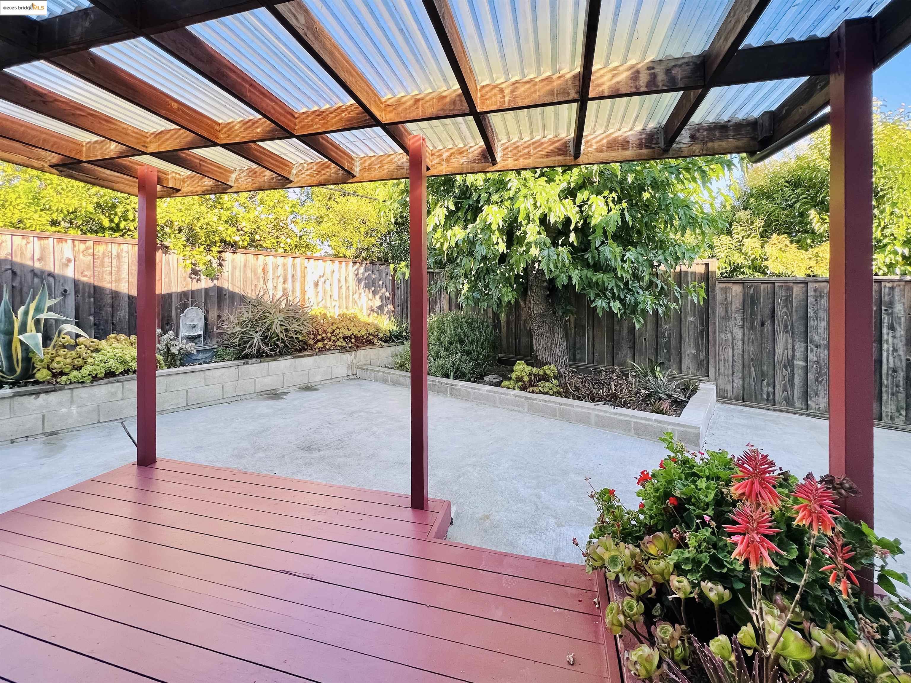 Detail Gallery Image 12 of 32 For 5341 Audubon Park Ct, Fremont,  CA 94538 - 3 Beds | 2 Baths