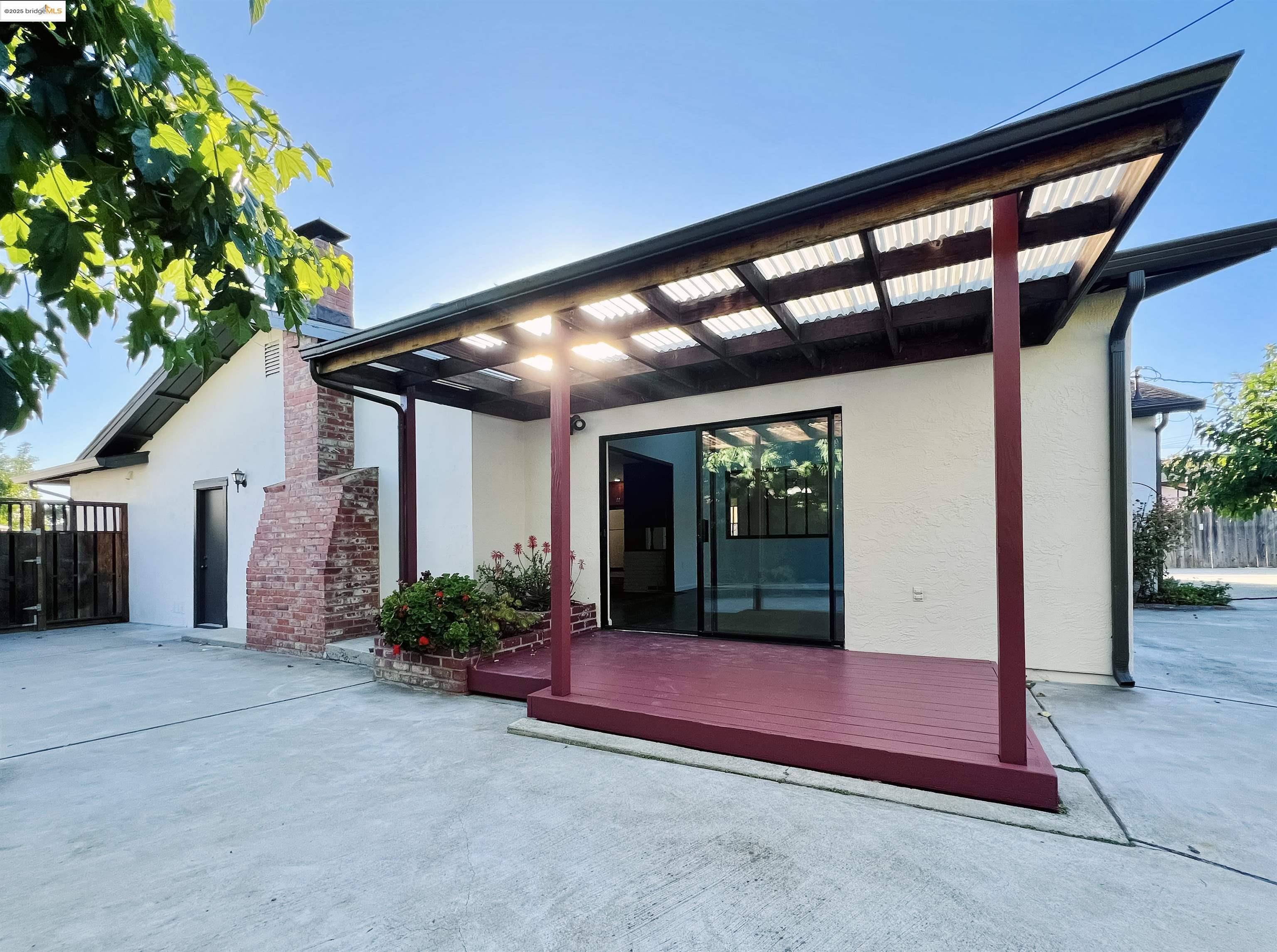 Detail Gallery Image 14 of 32 For 5341 Audubon Park Ct, Fremont,  CA 94538 - 3 Beds | 2 Baths