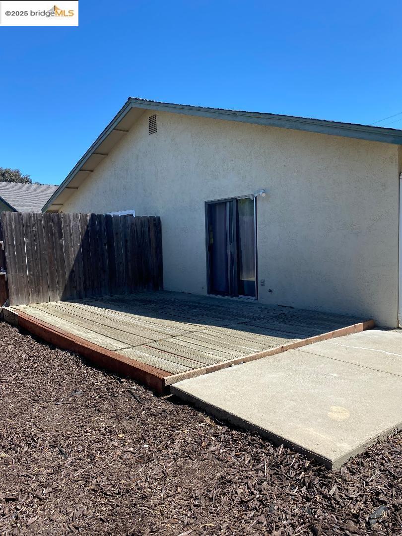 Detail Gallery Image 8 of 26 For 137 El Dorado Dr, Pittsburg,  CA 94565 - – Beds | – Baths