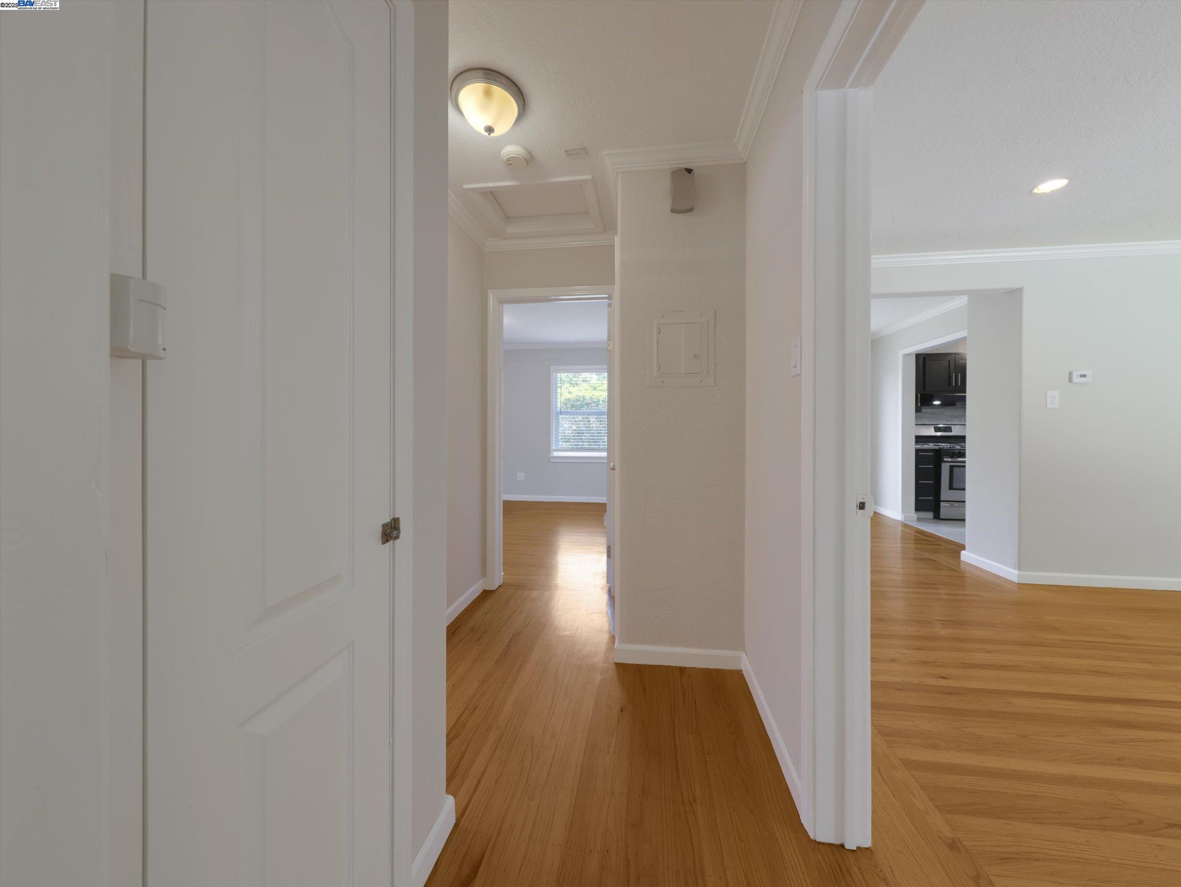 Detail Gallery Image 20 of 41 For 16111 Berkshire Dr, San Leandro,  CA 94578 - 2 Beds | 1 Baths