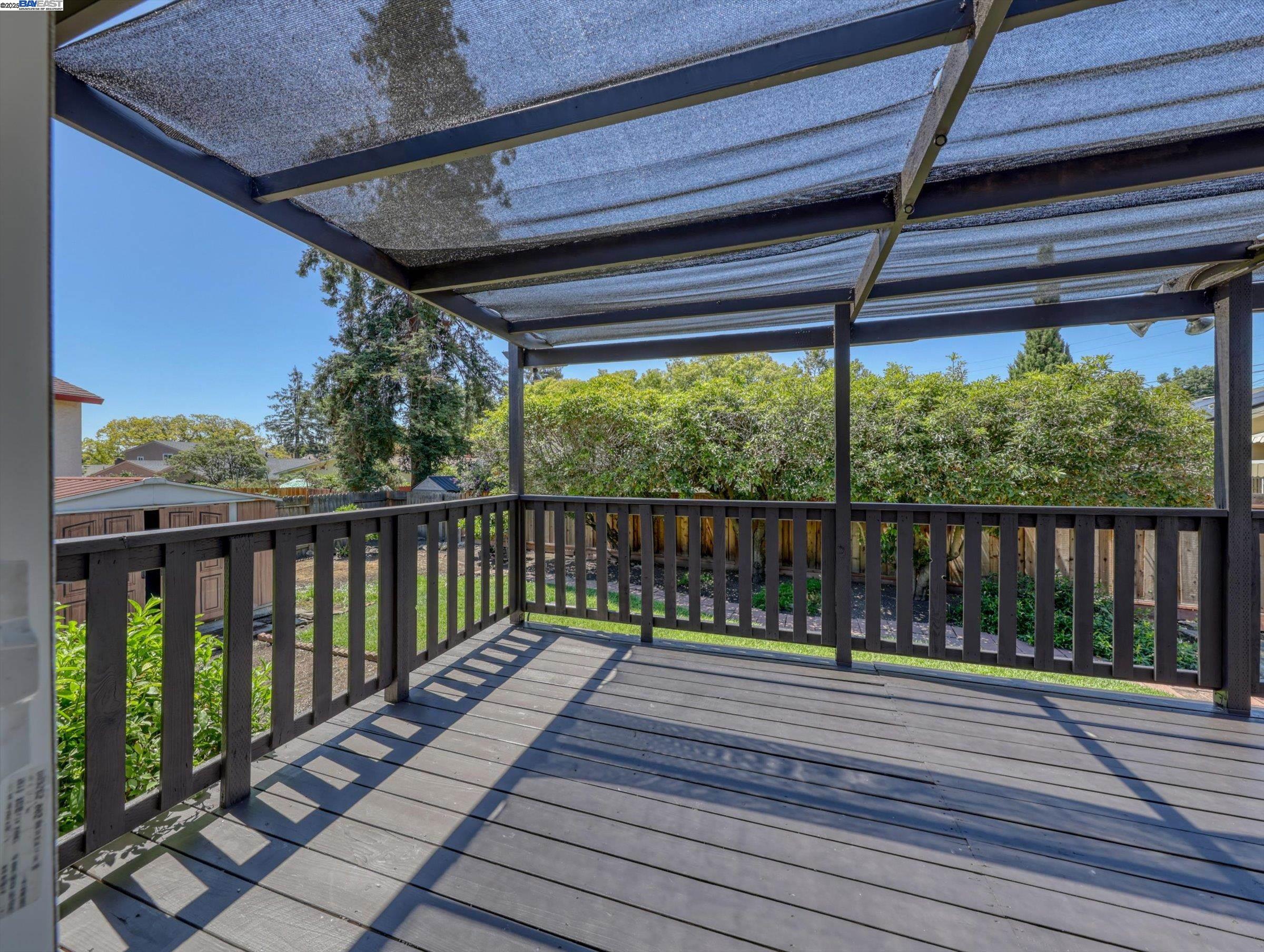 Detail Gallery Image 28 of 41 For 16111 Berkshire Dr, San Leandro,  CA 94578 - 2 Beds | 1 Baths