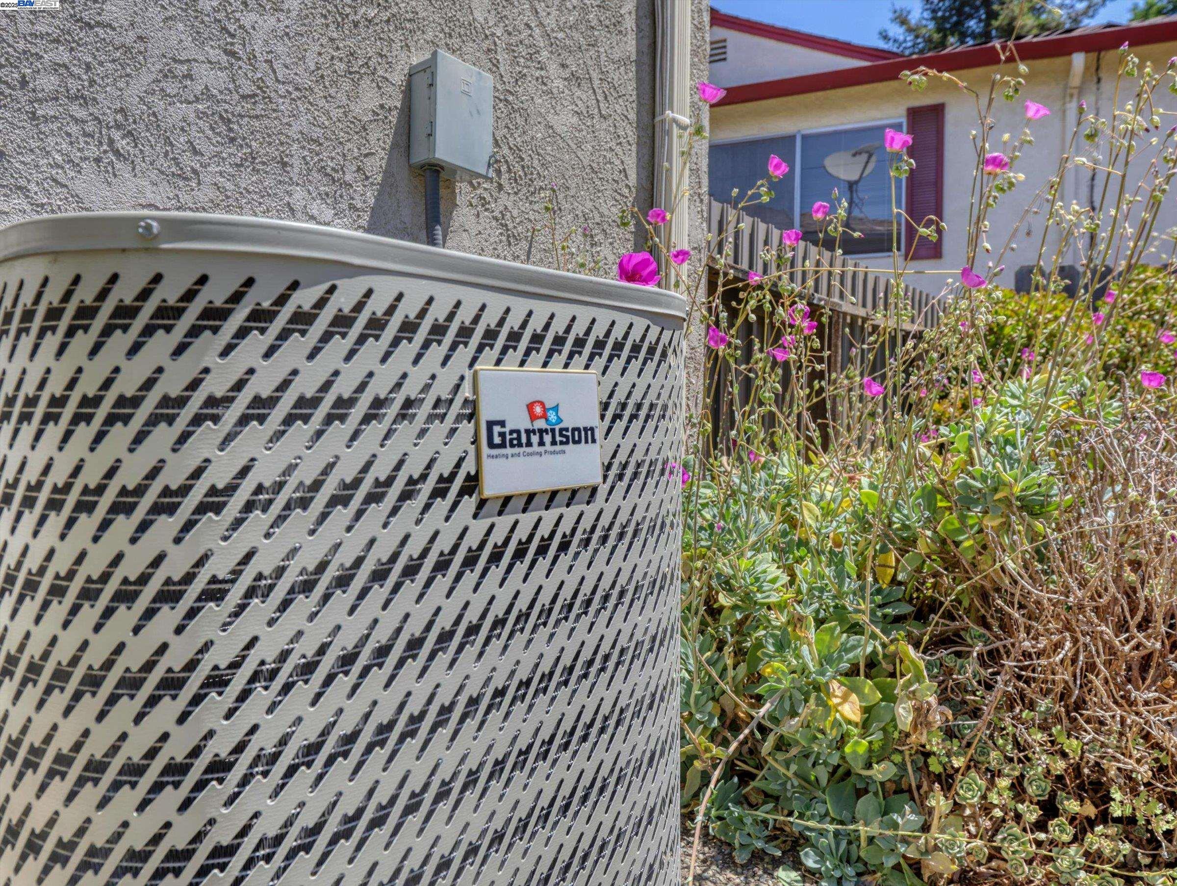 Detail Gallery Image 38 of 41 For 16111 Berkshire Dr, San Leandro,  CA 94578 - 2 Beds | 1 Baths