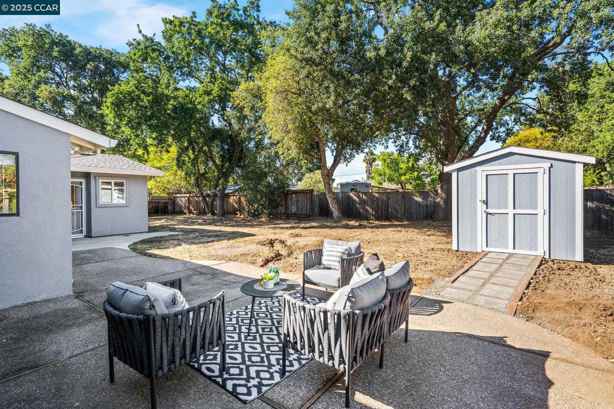 Detail Gallery Image 35 of 44 For 3225 Cowell Rd, Concord,  CA 94518 - 3 Beds | 2 Baths