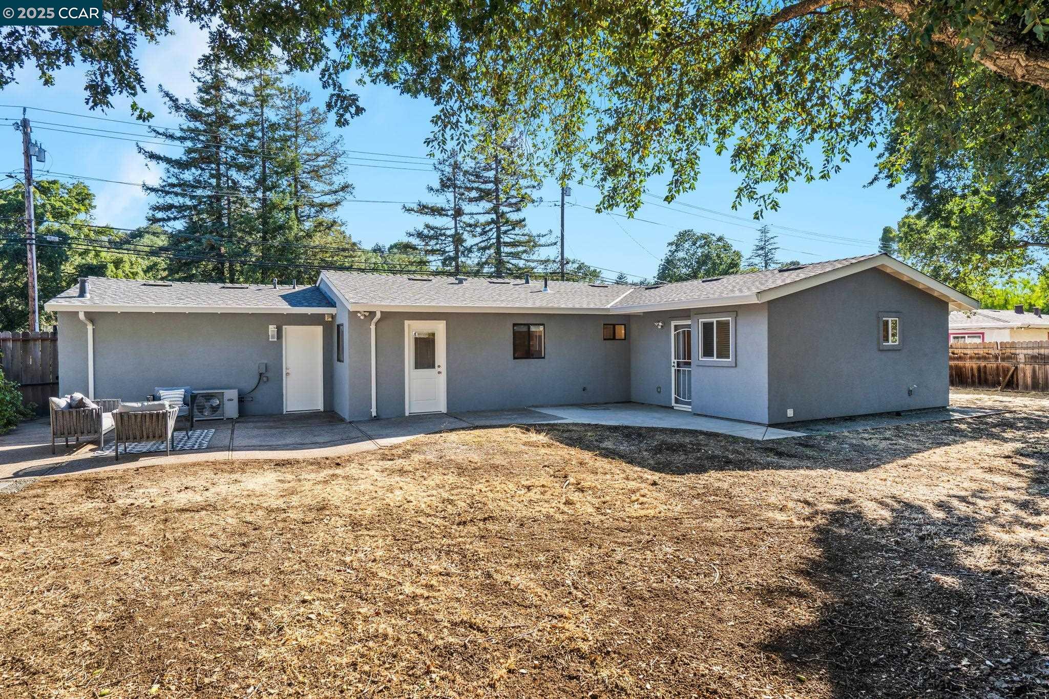 Detail Gallery Image 37 of 44 For 3225 Cowell Rd, Concord,  CA 94518 - 3 Beds | 2 Baths