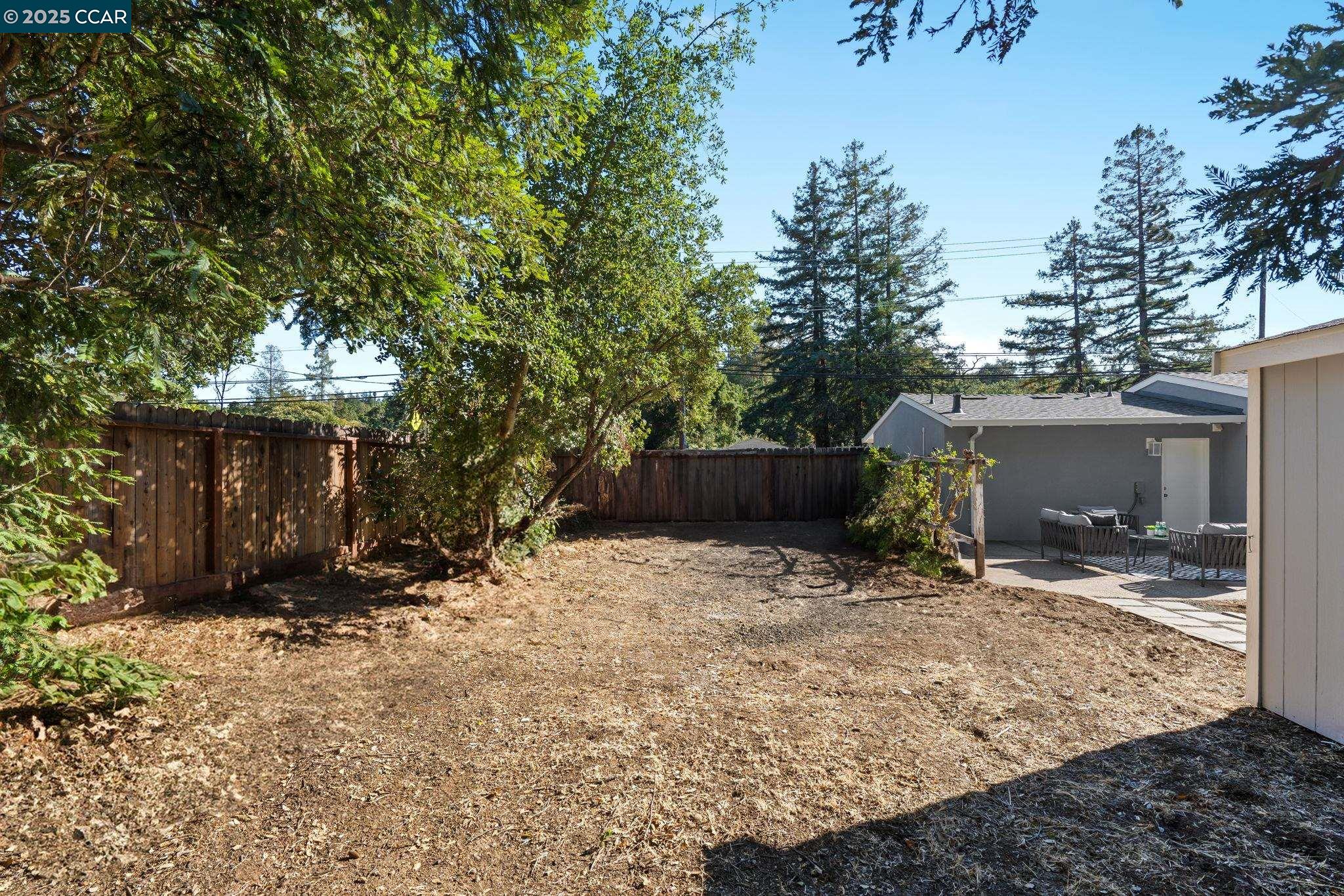 Detail Gallery Image 38 of 44 For 3225 Cowell Rd, Concord,  CA 94518 - 3 Beds | 2 Baths