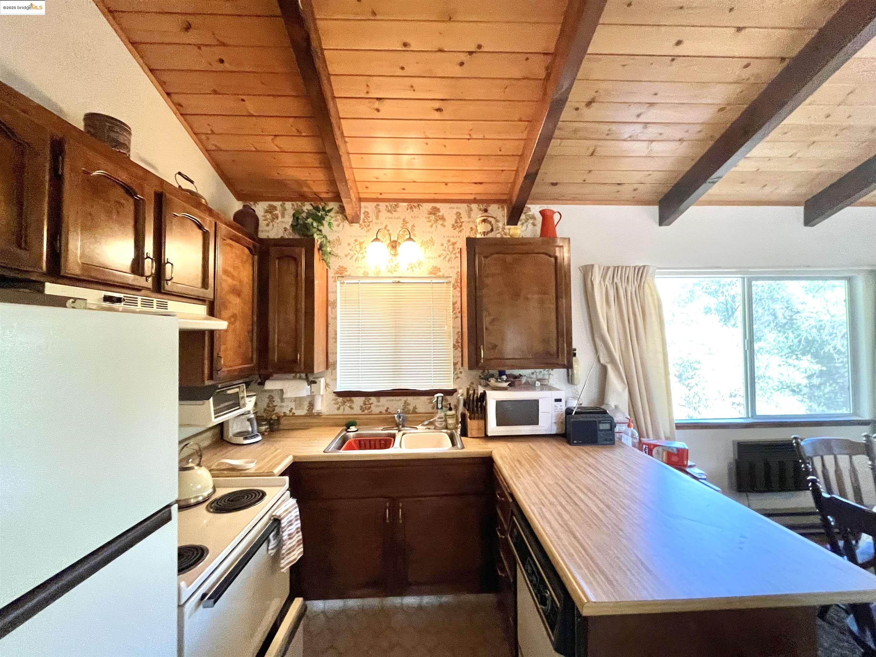 Detail Gallery Image 11 of 56 For 20872 Mckinley Way, Groveland,  CA 95321 - 2 Beds | 2 Baths