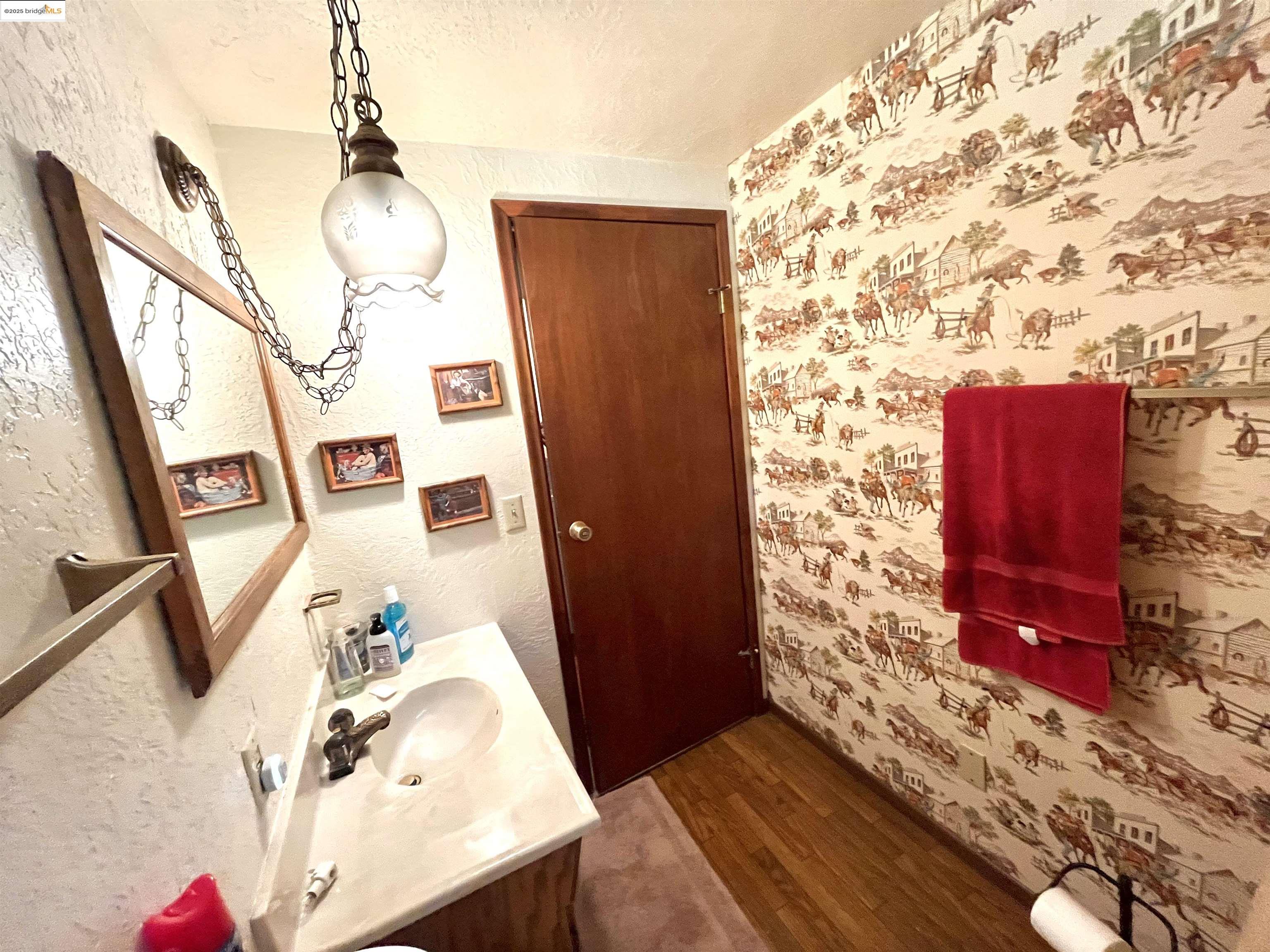 Detail Gallery Image 33 of 56 For 20872 Mckinley Way, Groveland,  CA 95321 - 2 Beds | 2 Baths