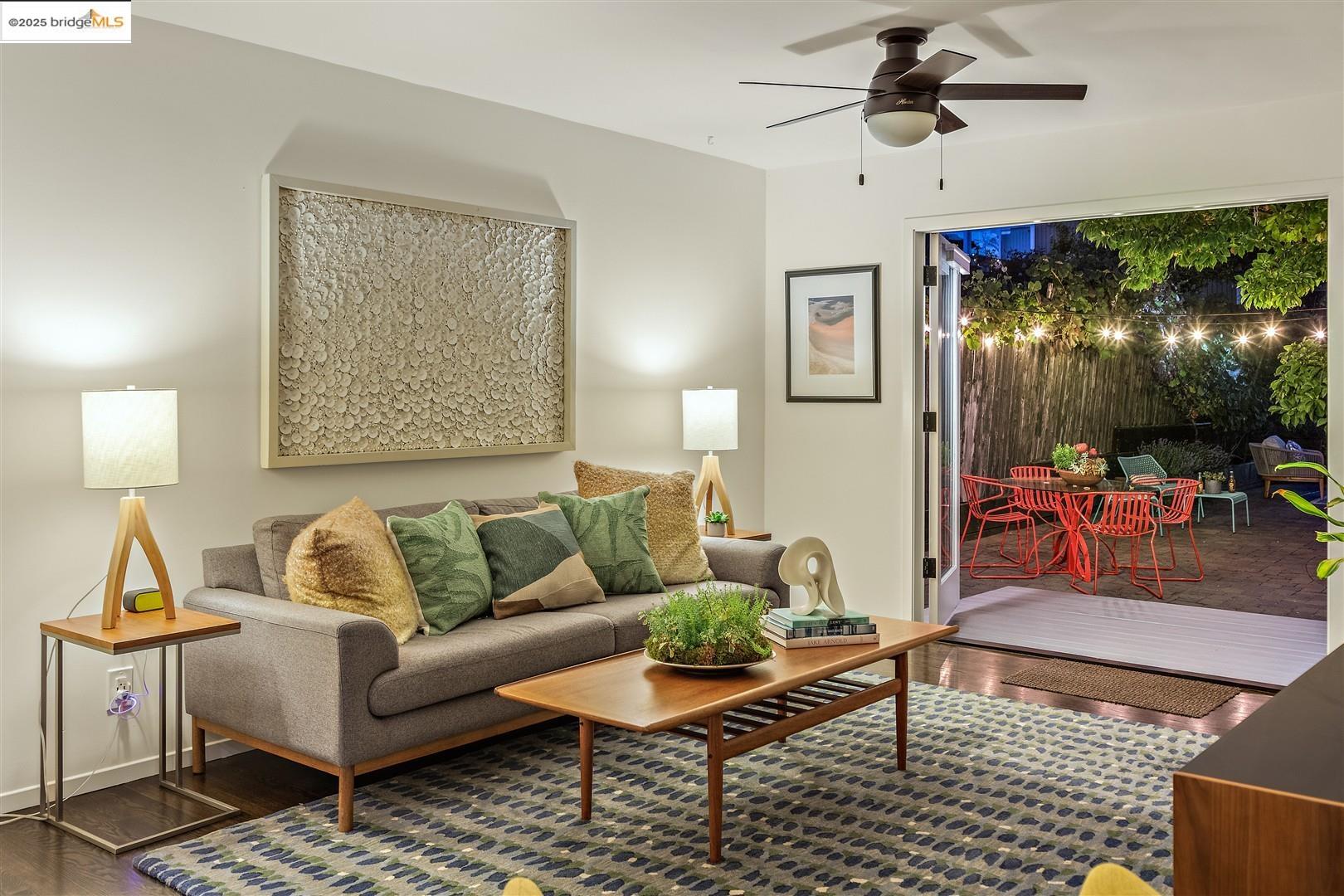 Detail Gallery Image 11 of 60 For 1000 Navellier St, El Cerrito,  CA 94530 - 3 Beds | 2/1 Baths
