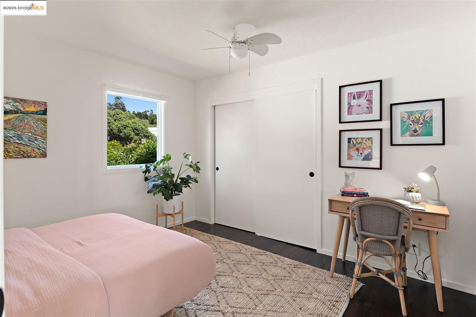 Detail Gallery Image 14 of 60 For 1000 Navellier St, El Cerrito,  CA 94530 - 3 Beds | 2/1 Baths