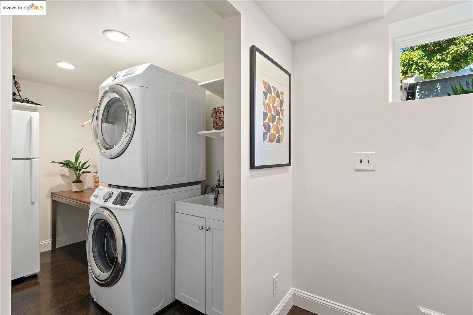 Detail Gallery Image 29 of 60 For 1000 Navellier St, El Cerrito,  CA 94530 - 3 Beds | 2/1 Baths