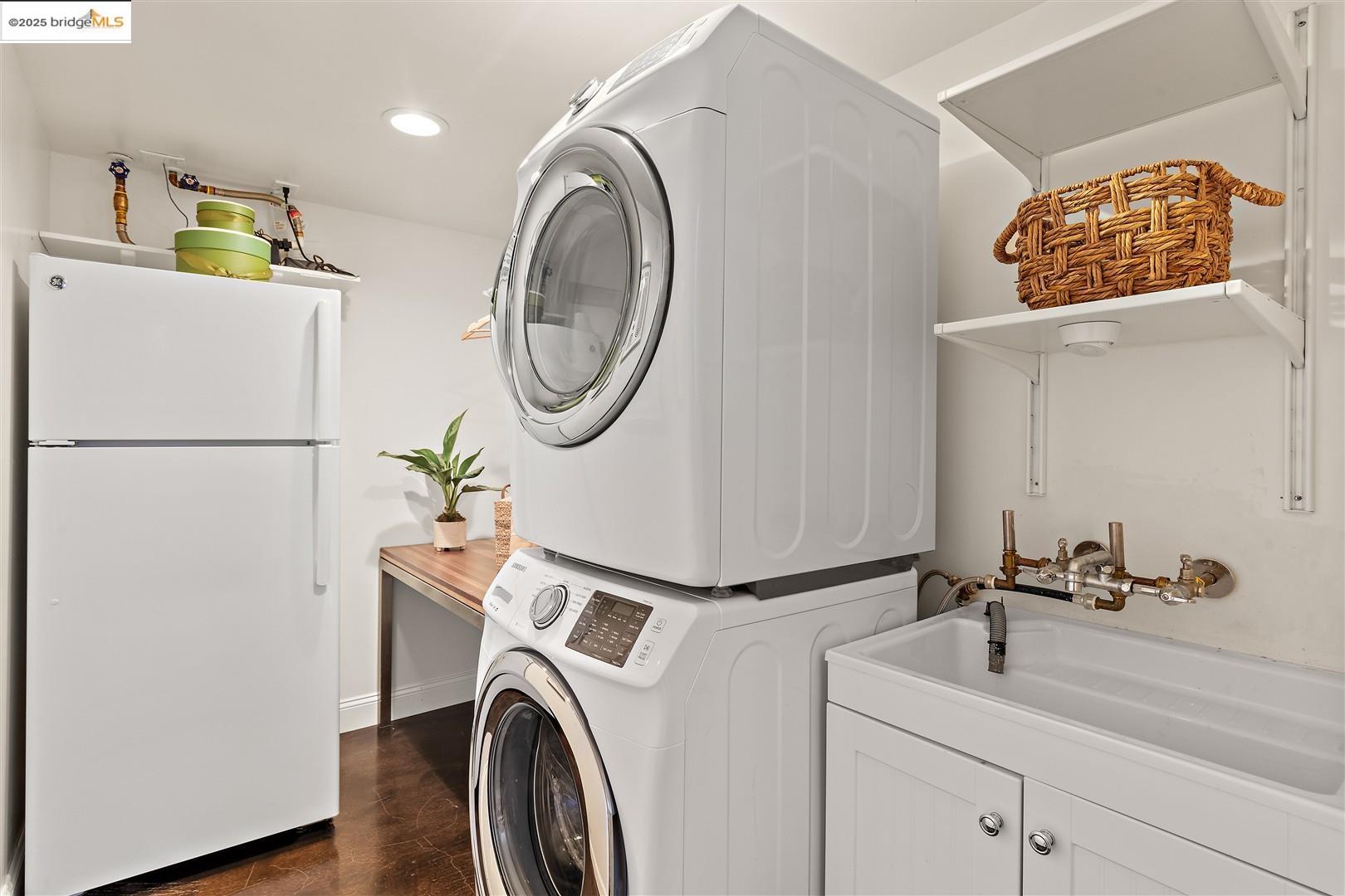 Detail Gallery Image 30 of 60 For 1000 Navellier St, El Cerrito,  CA 94530 - 3 Beds | 2/1 Baths