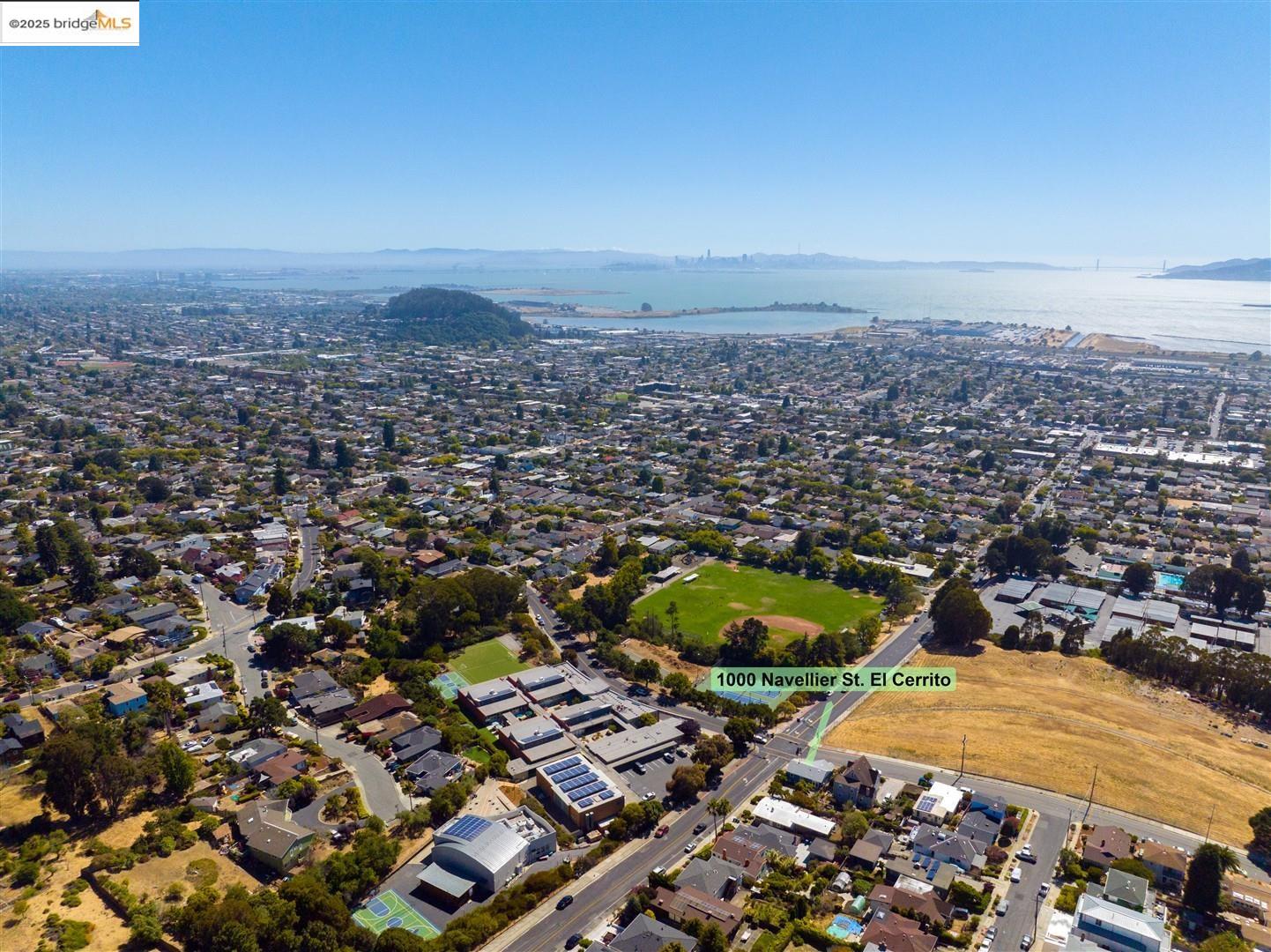 Detail Gallery Image 47 of 60 For 1000 Navellier St, El Cerrito,  CA 94530 - 3 Beds | 2/1 Baths
