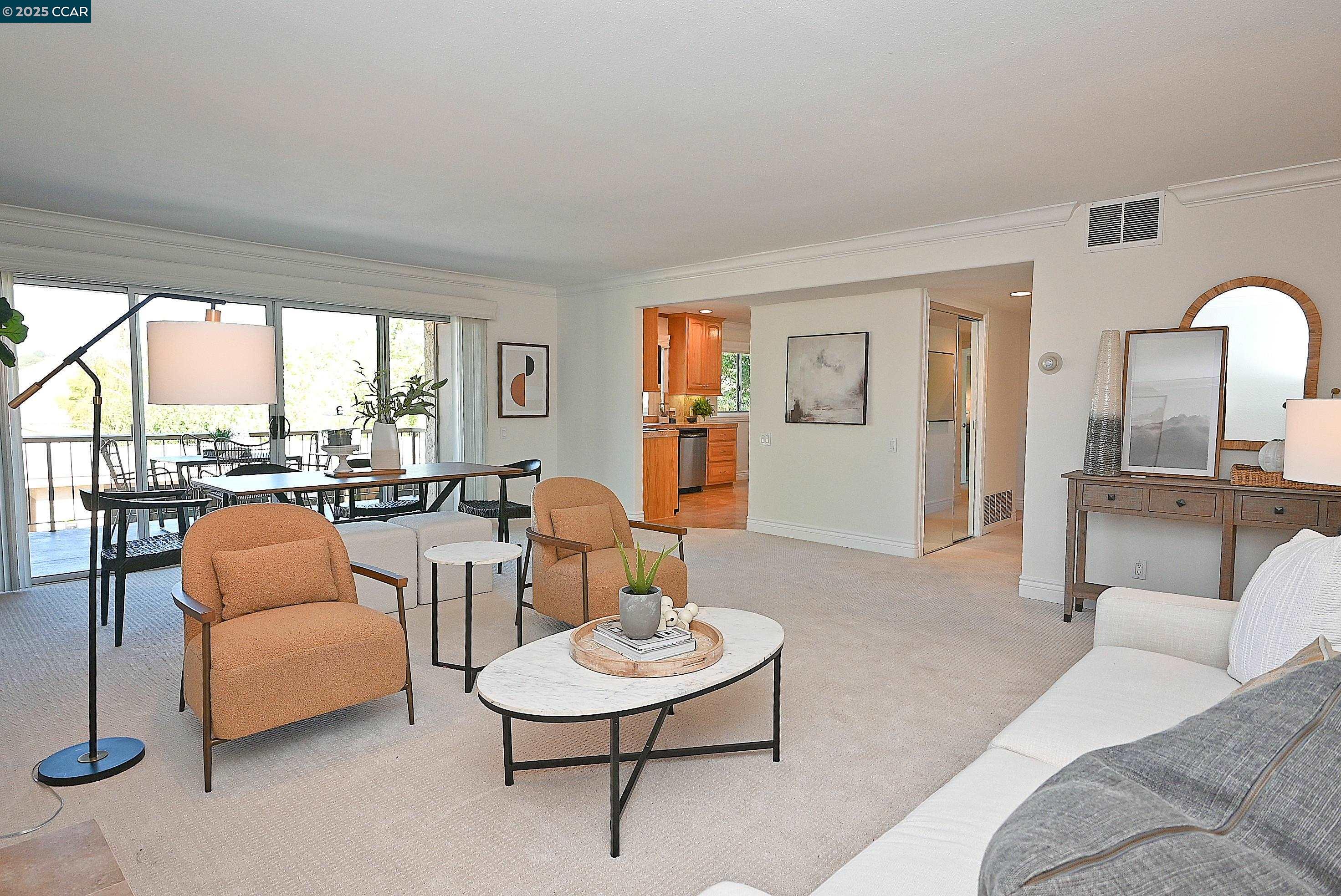Photo #22: 41107243 Listing: Photo #22