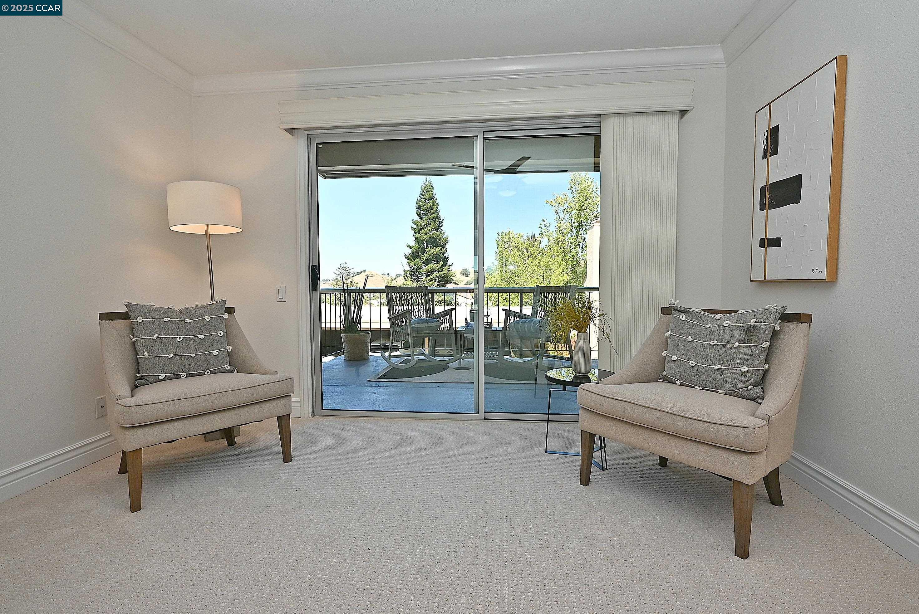 Photo #7: 41107243 Listing: Photo #7