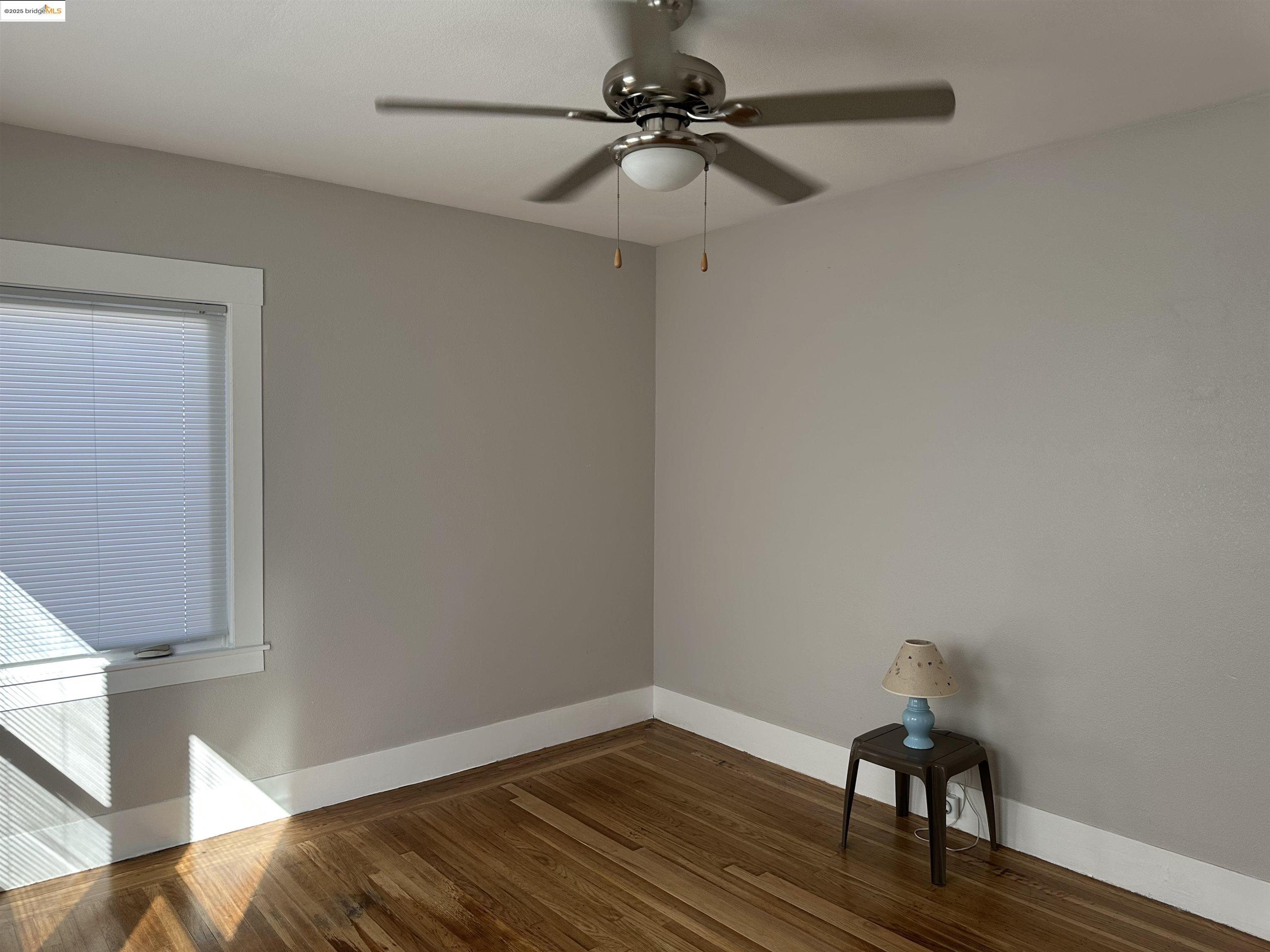 Detail Gallery Image 23 of 56 For 1937 87th Avenue, Oakland,  CA 94621 - 3 Beds | 1 Baths
