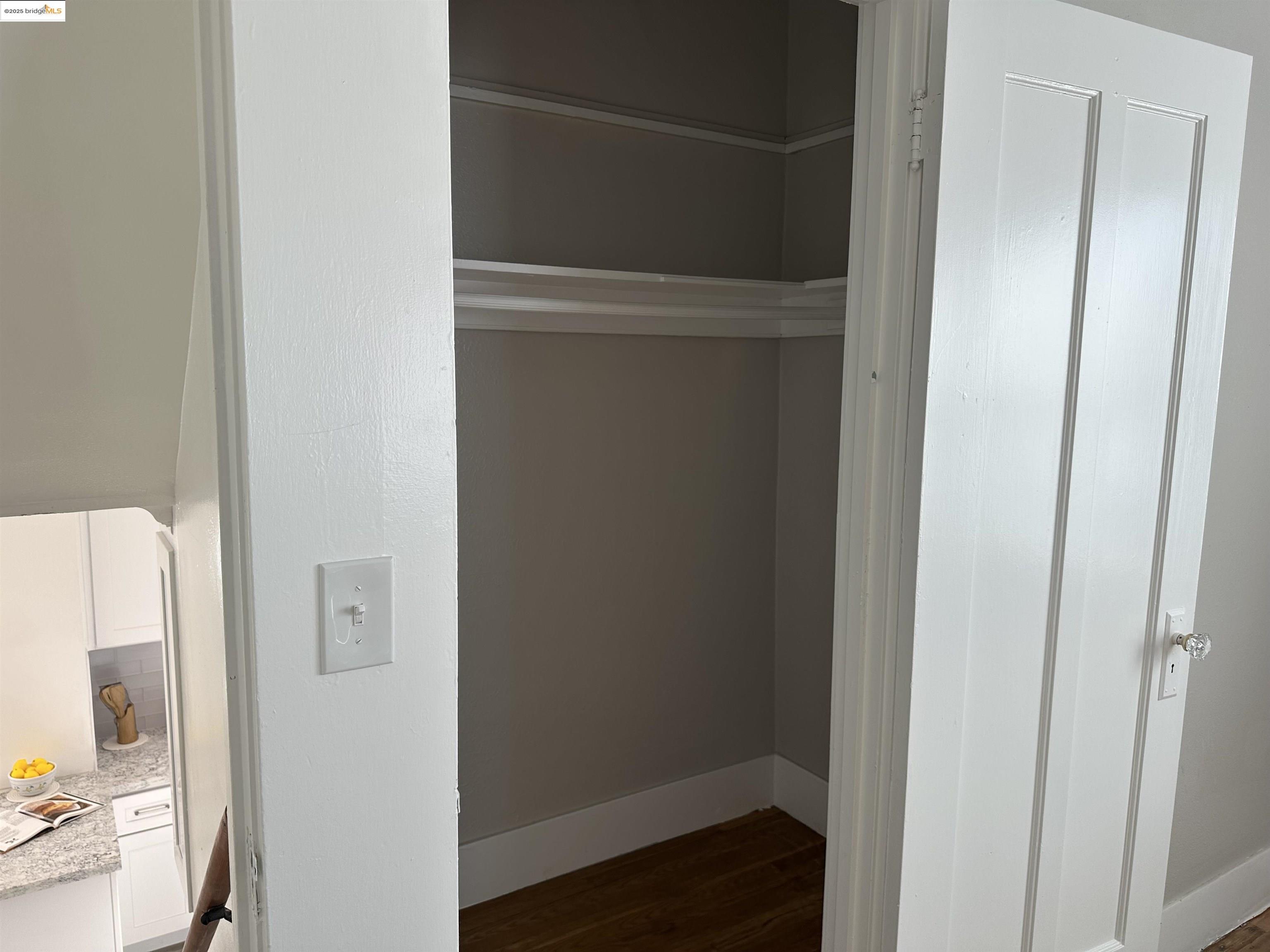 Detail Gallery Image 24 of 56 For 1937 87th Avenue, Oakland,  CA 94621 - 3 Beds | 1 Baths