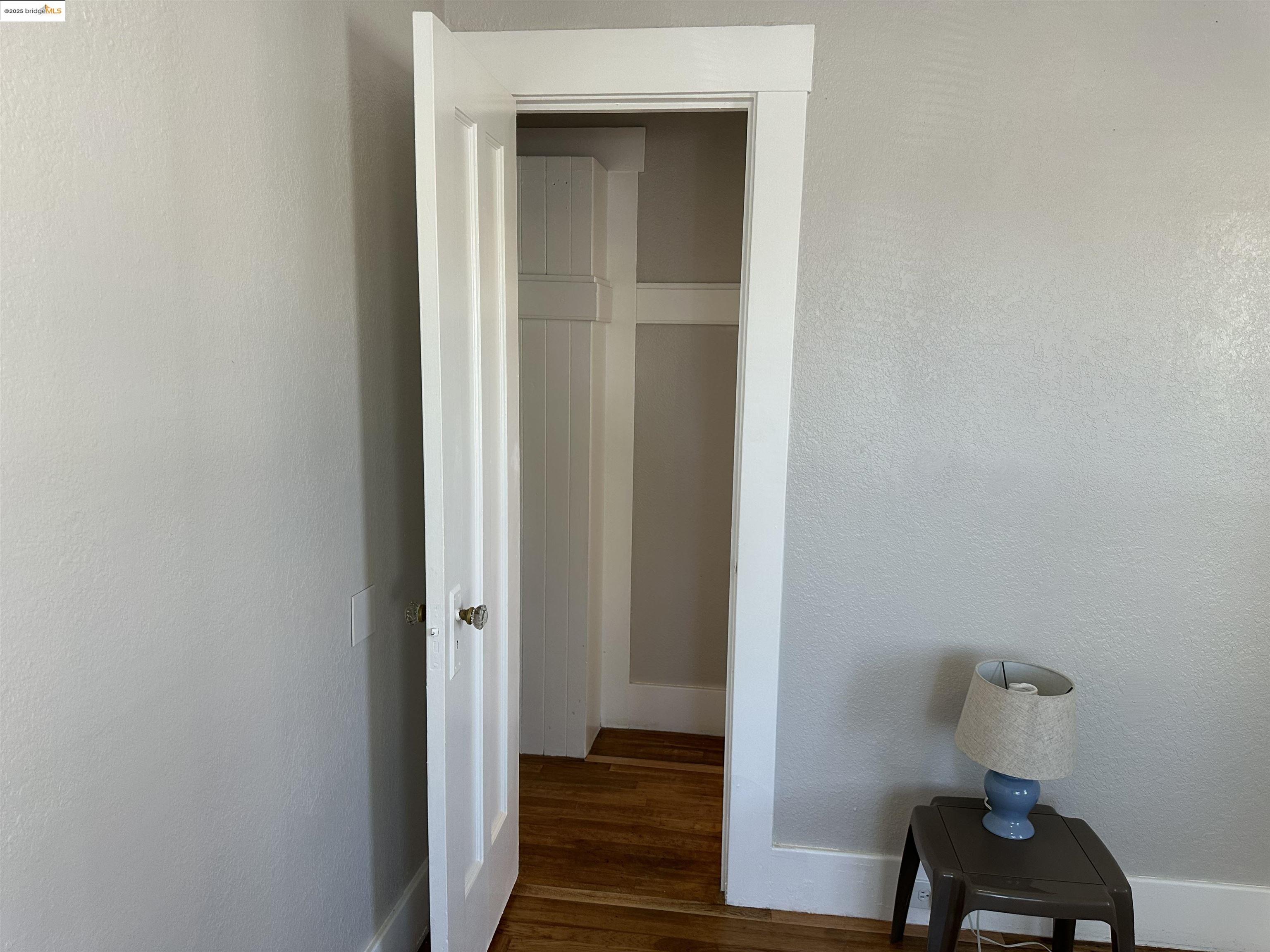 Detail Gallery Image 31 of 56 For 1937 87th Avenue, Oakland,  CA 94621 - 3 Beds | 1 Baths