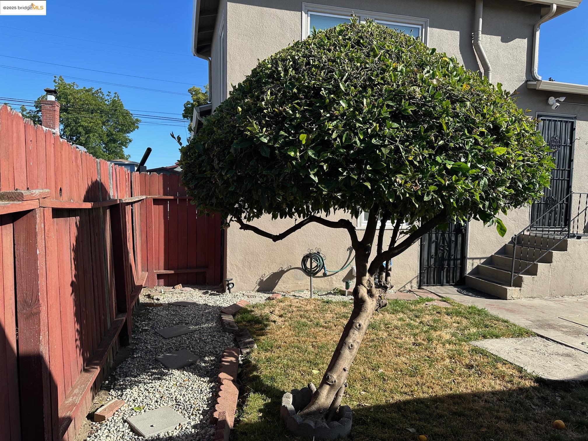 Detail Gallery Image 51 of 56 For 1937 87th Avenue, Oakland,  CA 94621 - 3 Beds | 1 Baths