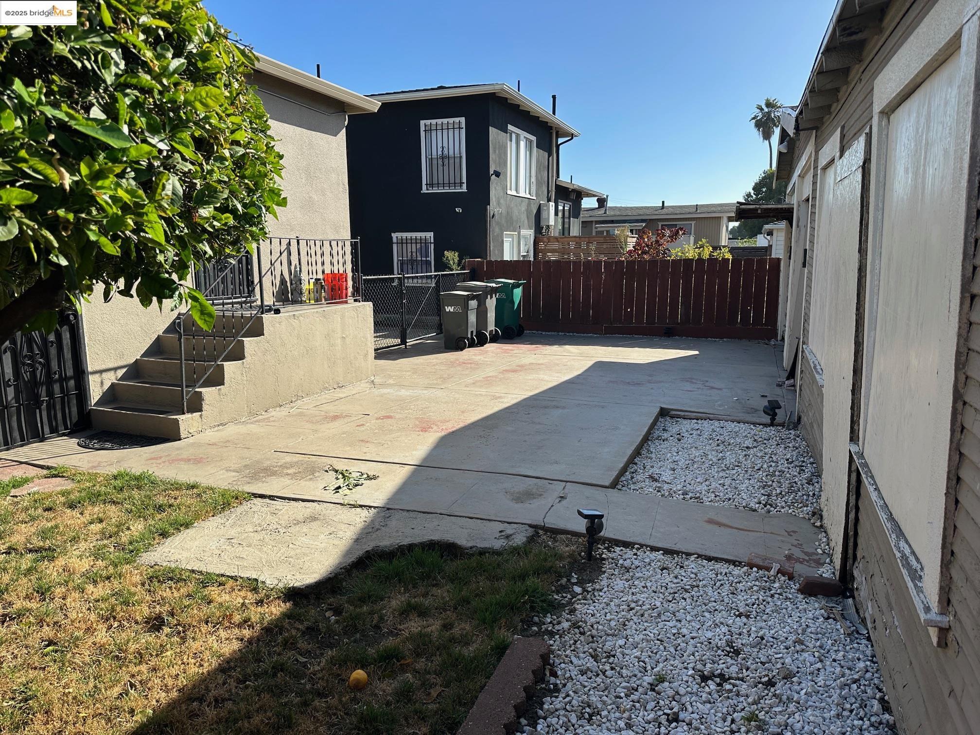 Detail Gallery Image 53 of 56 For 1937 87th Avenue, Oakland,  CA 94621 - 3 Beds | 1 Baths