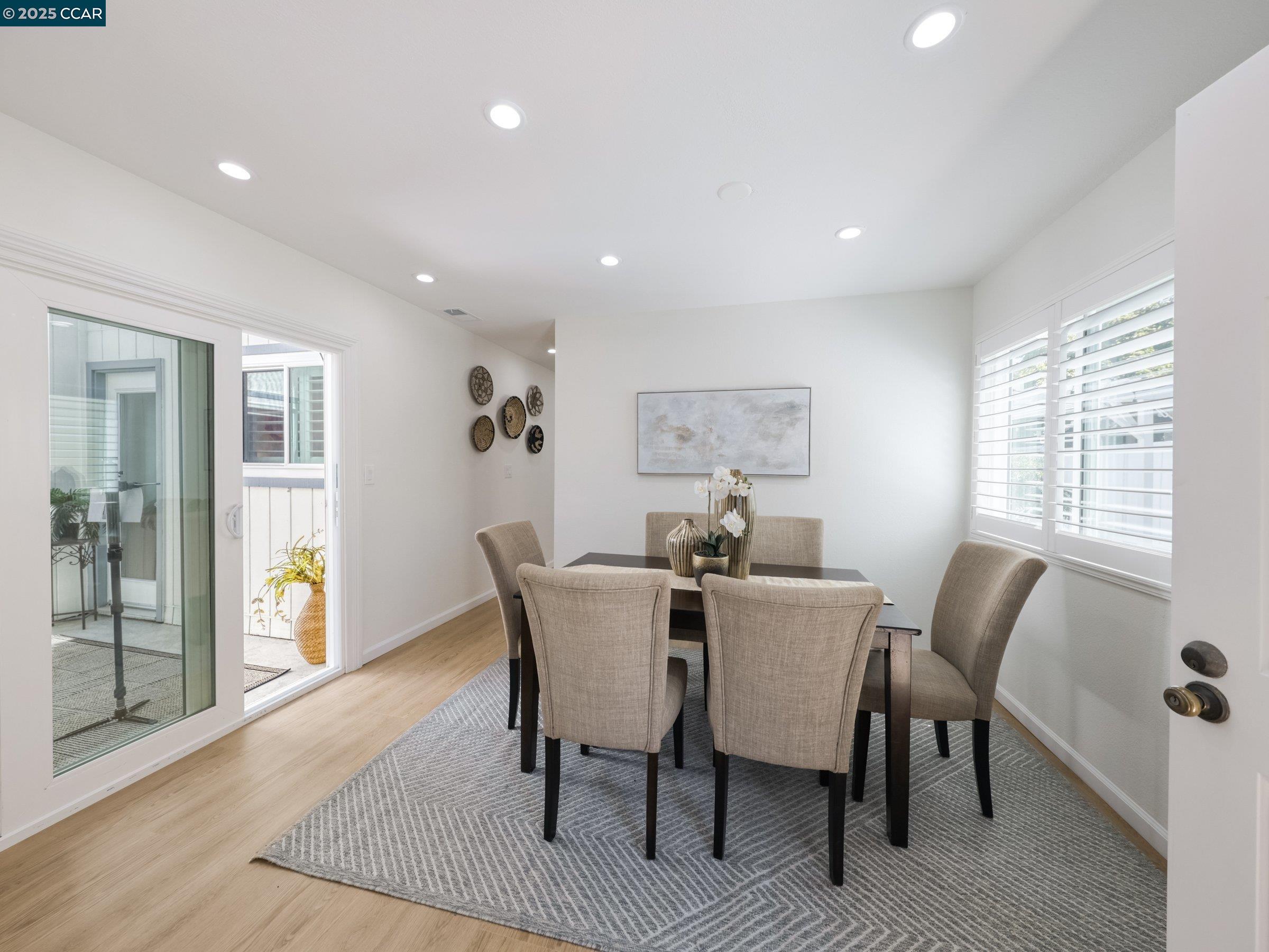 Detail Gallery Image 12 of 55 For 4928 Friar Ave, Fremont,  CA 94555 - 4 Beds | 2 Baths