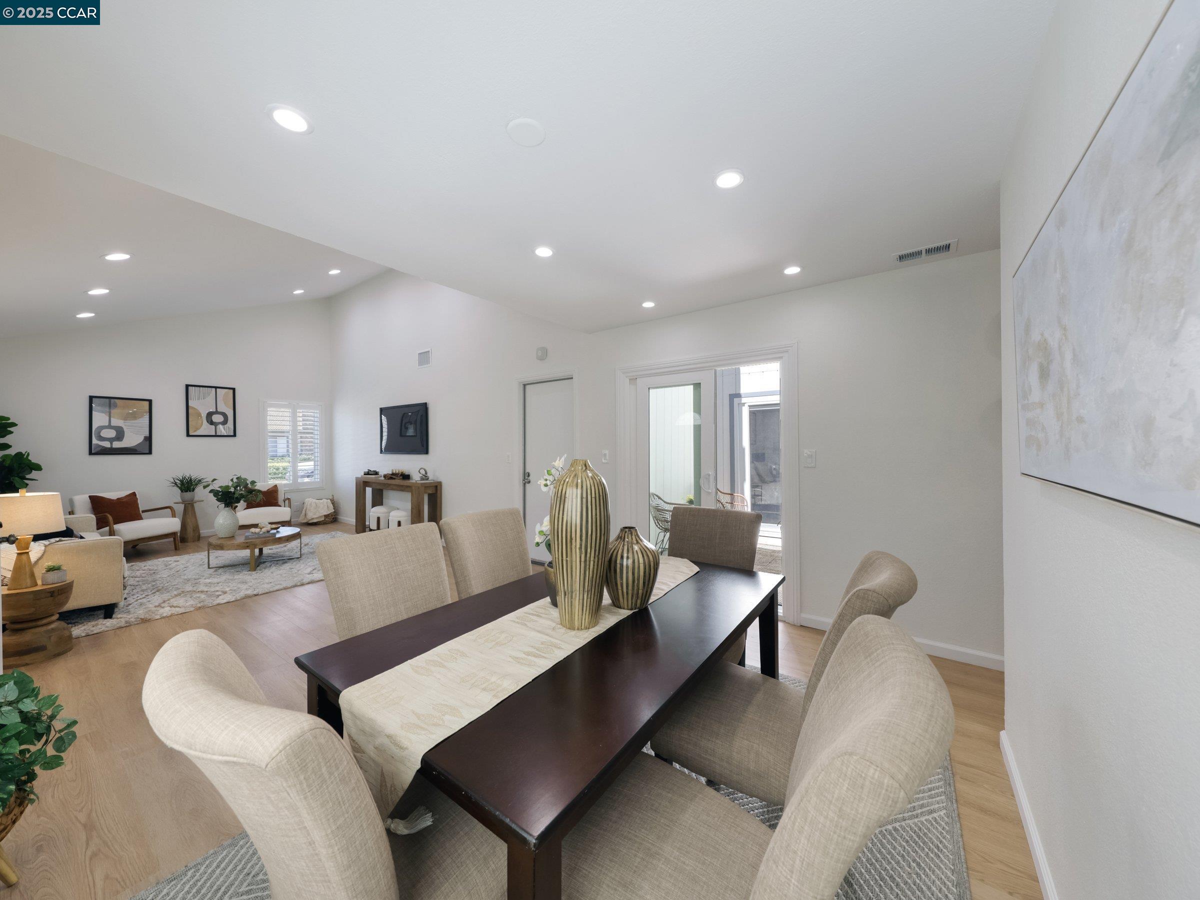 Detail Gallery Image 14 of 55 For 4928 Friar Ave, Fremont,  CA 94555 - 4 Beds | 2 Baths